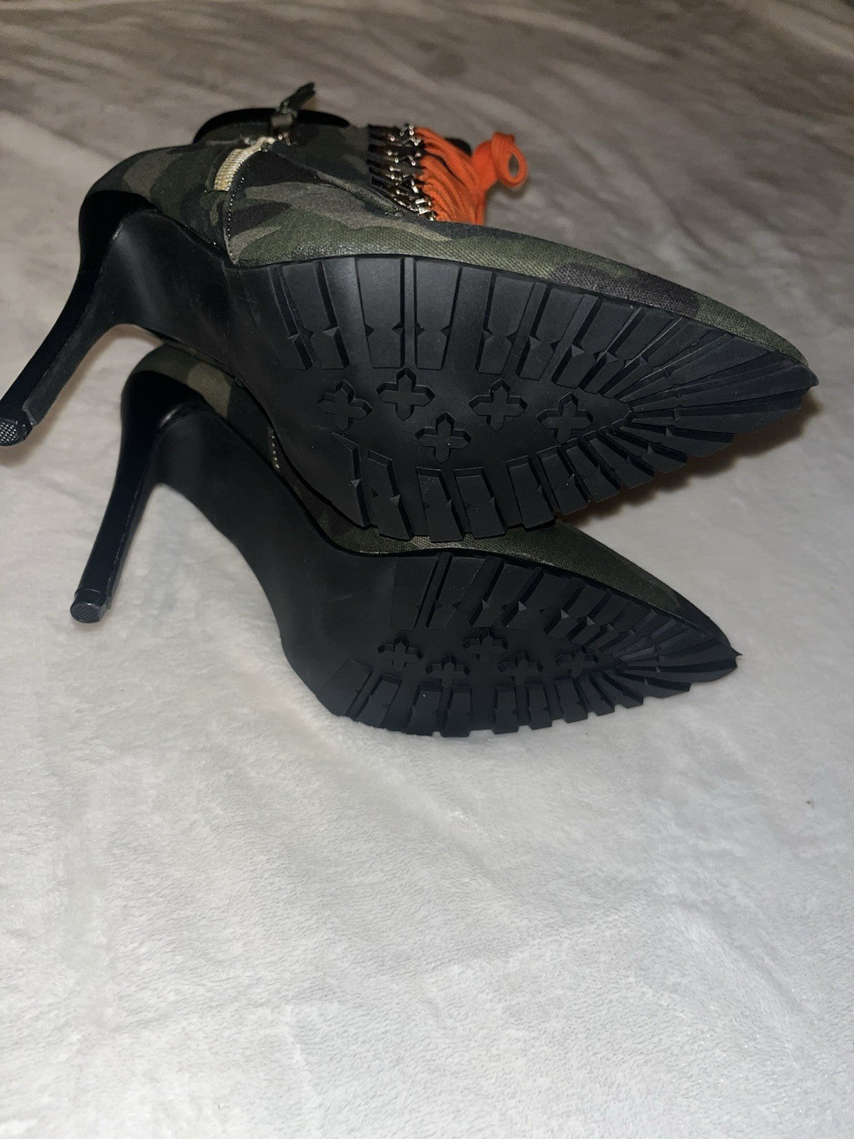 Camouflage High Heel Boots Women’s Orange Laces 7.5 