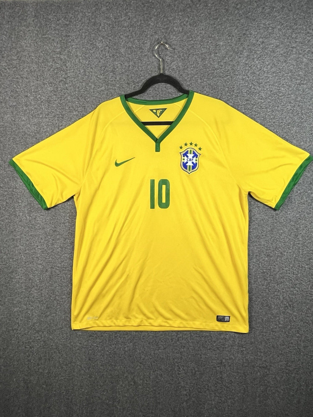 VTG Nike Brazil Nation Football Team PELE number 10 Jersey 2XL Dri Fit Yellow 