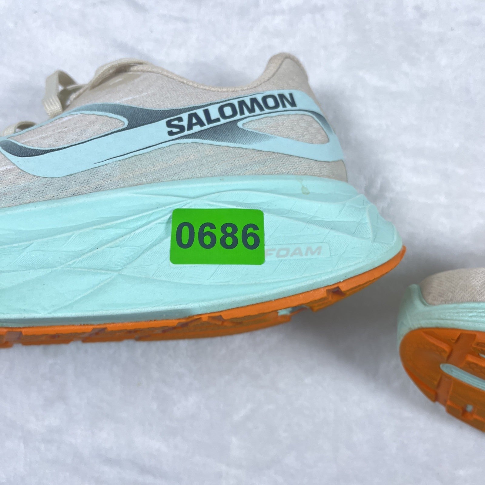 Salomon Aero Glide Granite Green Tan Size 8 Women’s Energy Foam