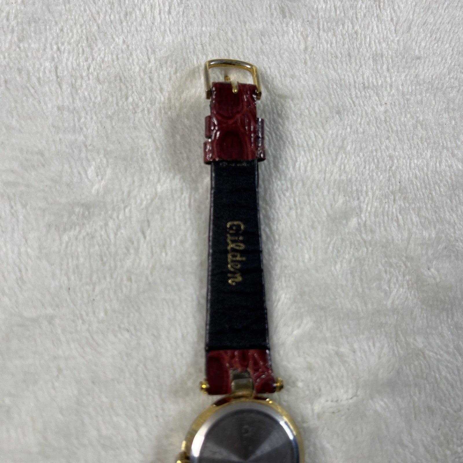 GUCCI 3000.2.L 25mm Gold Dial Qz Women's Vintage Watch