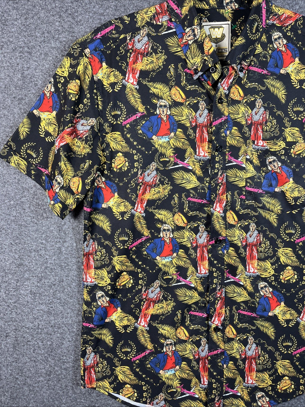 RSVLTS WWE Legends Ric Flair "Nature Boy" short-sleeve button-down shirt M Mens 