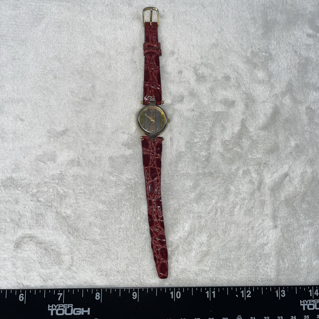GUCCI 3000.2.L 25mm Gold Dial Qz Women's Vintage Watch