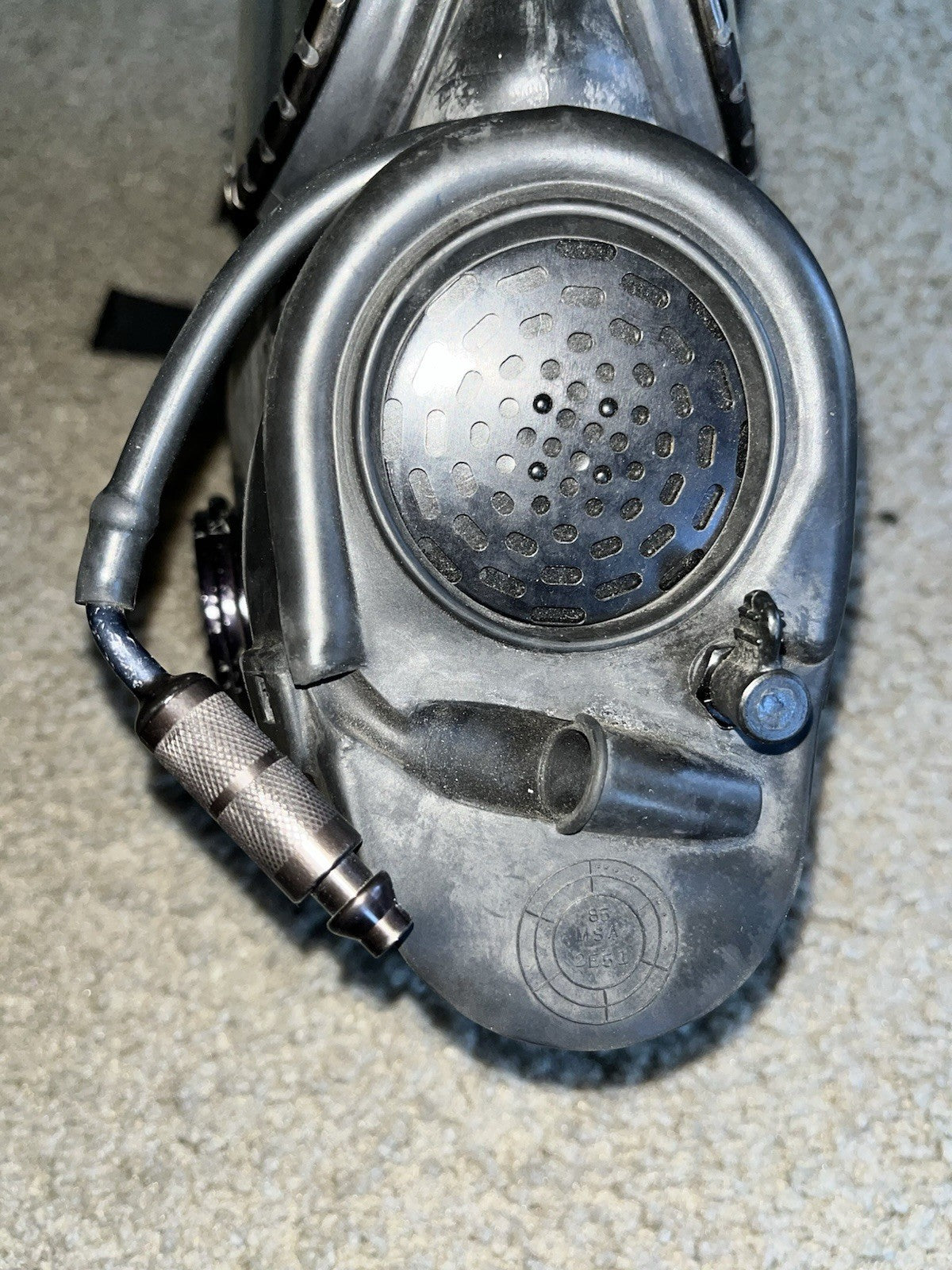 US Military Gas Mask C8RI Series Army Field Gear Protective w/ Canvas Bag