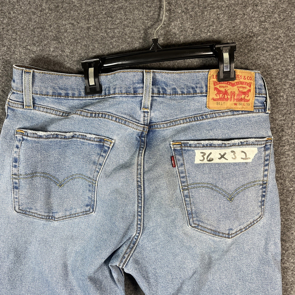 Levi’s 511 men’s light blue denim jeans size 36×32 zipper button Fly Stretch 