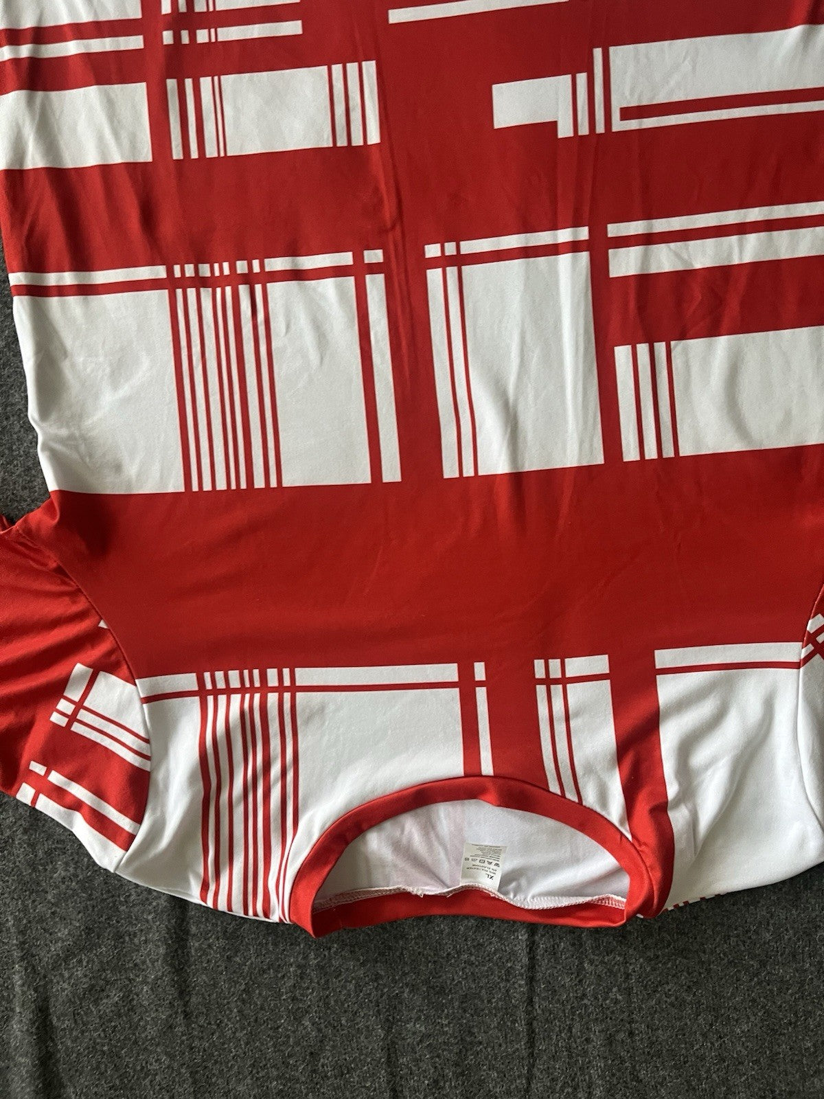 Women’s Blouse XL Red And White Striped Short Sleeve 