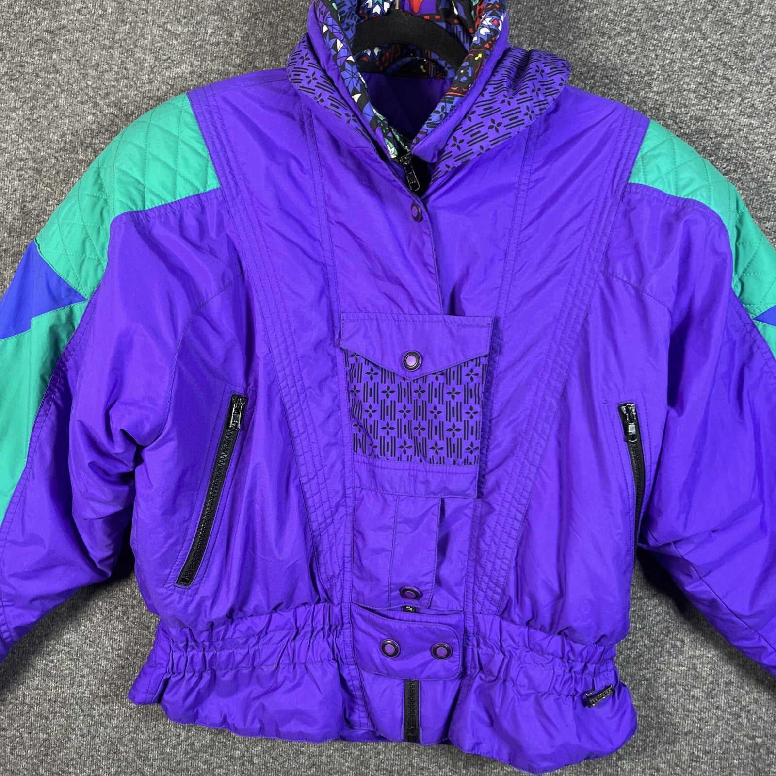 Edelweiss skiwear vintage 90s womens puffer jacket size M Zip Button Nylon 