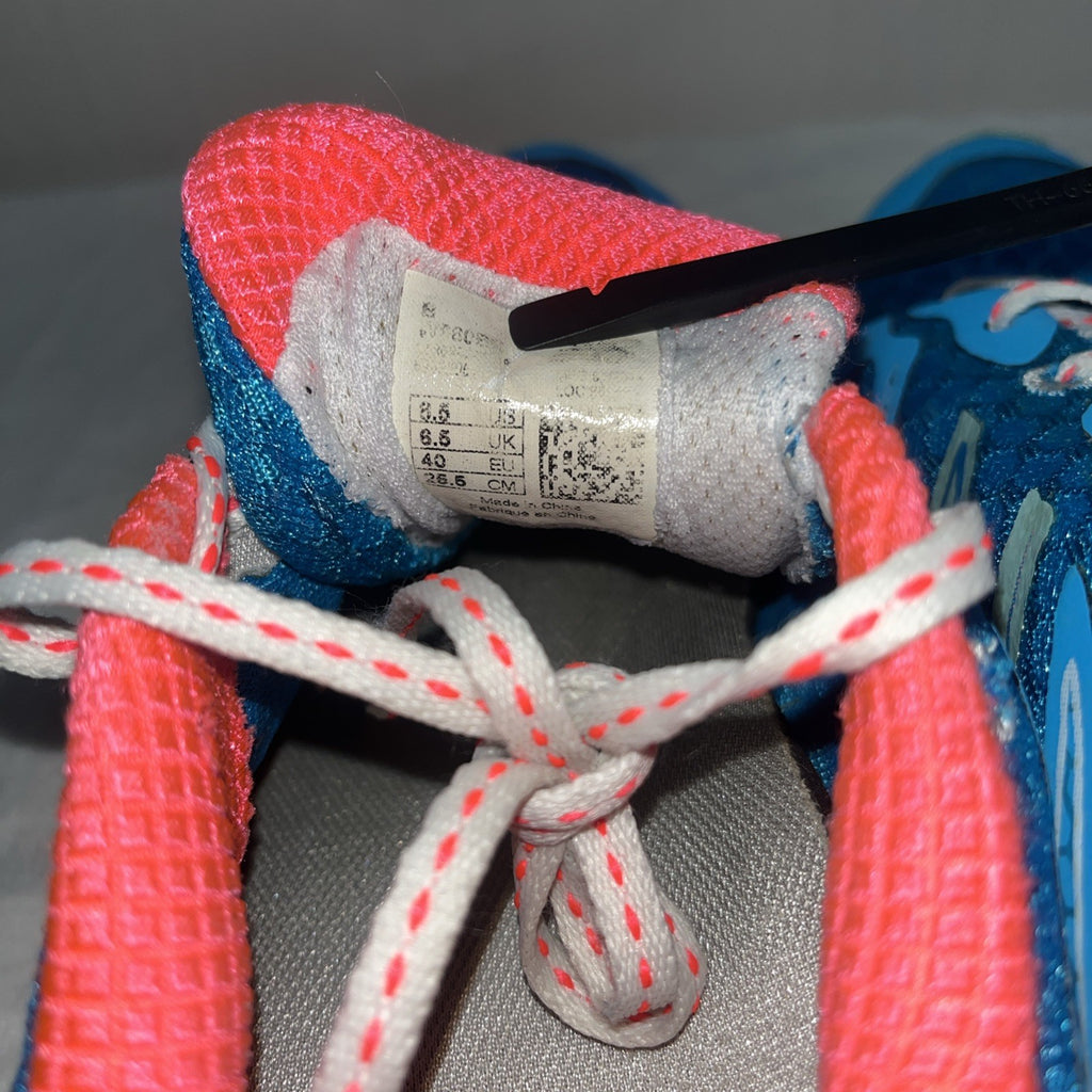 New balance New Foam 980 Women’s Running Shoes Size 8.5 Pink Blue 