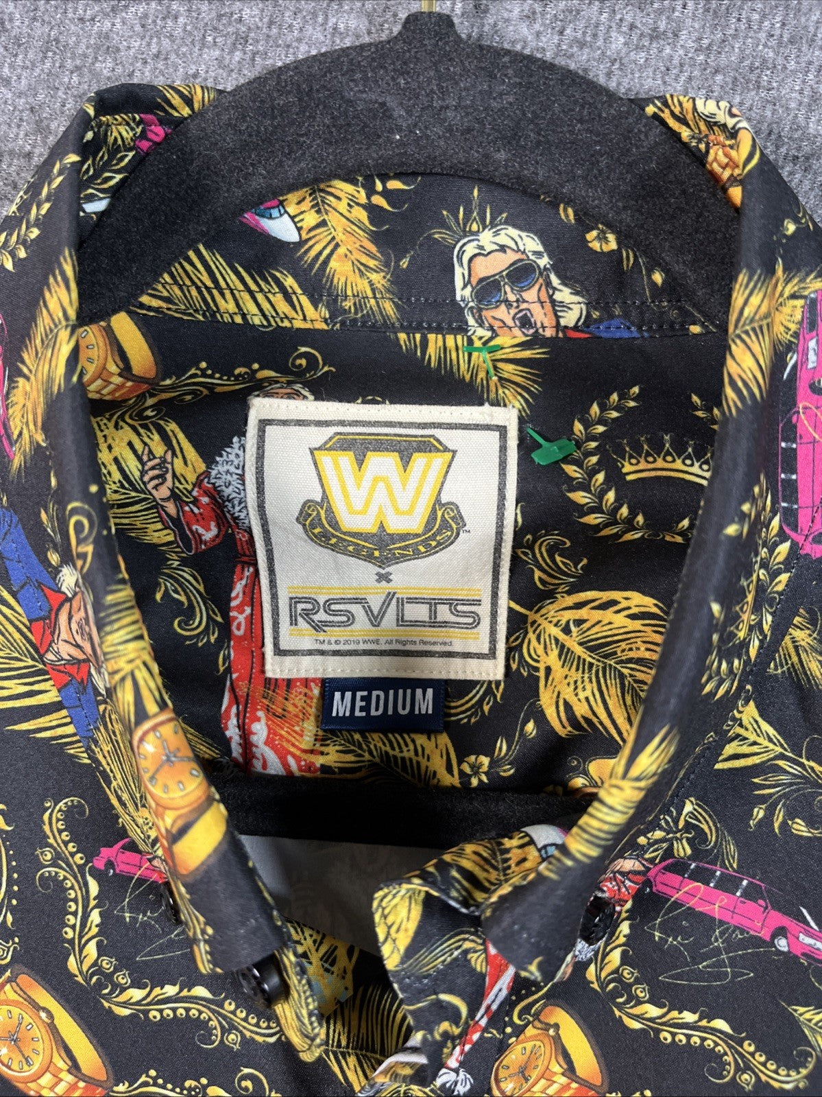 RSVLTS WWE Legends Ric Flair "Nature Boy" short-sleeve button-down shirt M Mens 