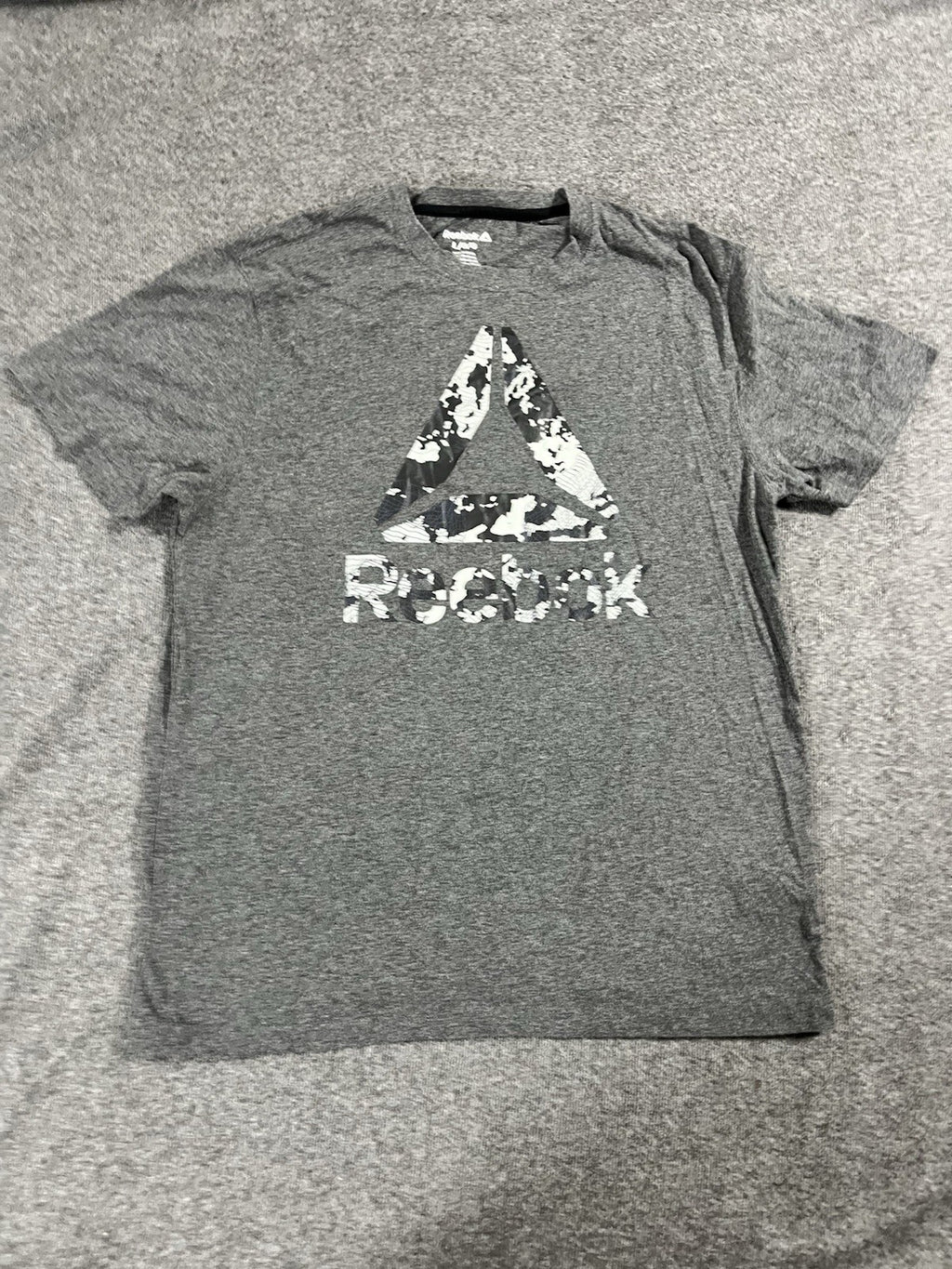 Reebok Men's Short Sleeve T-Shirt Gray Size Large