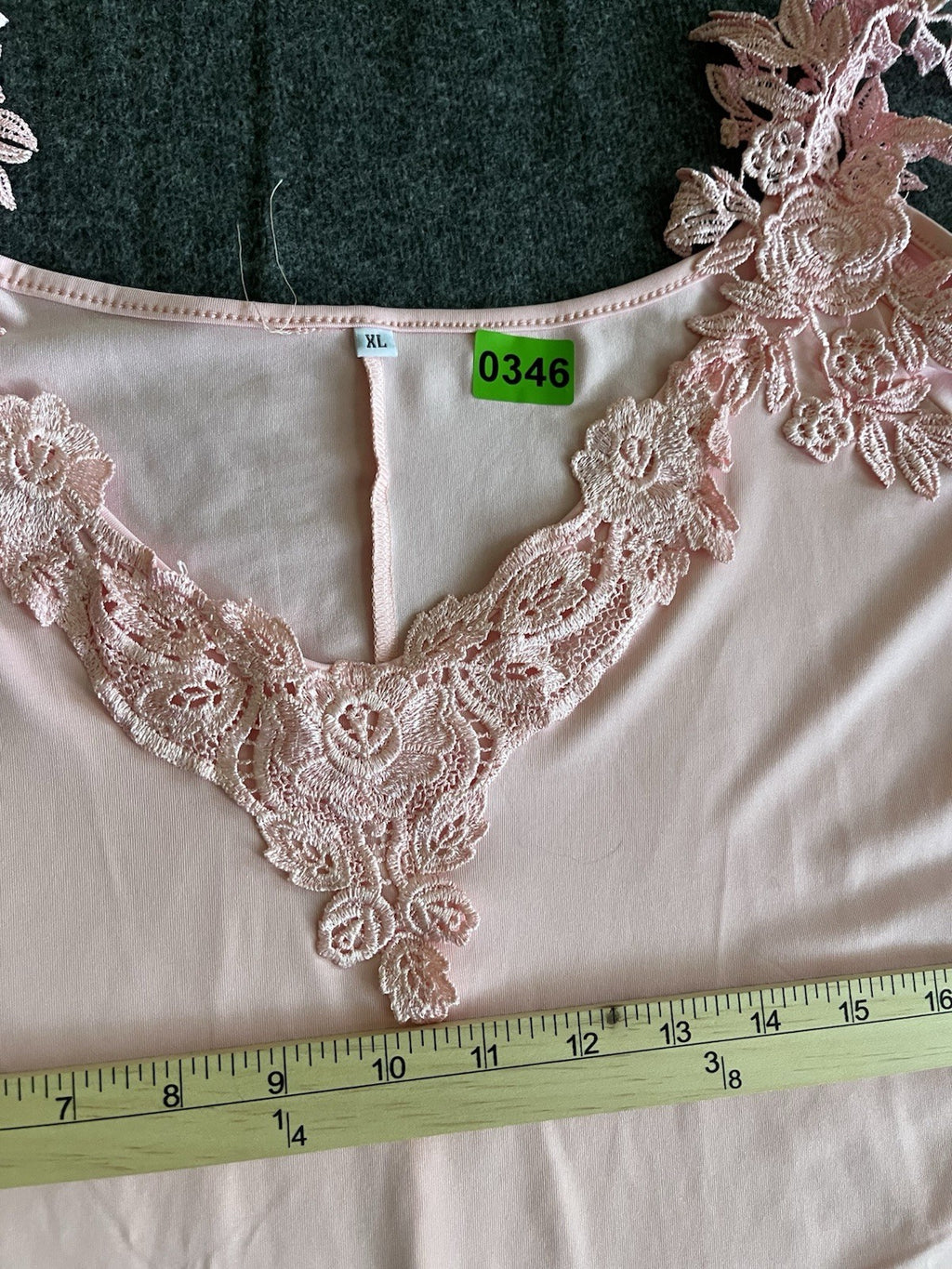 Women’s  XL Blouse Lace Shoulders Pink Short Sleeve 