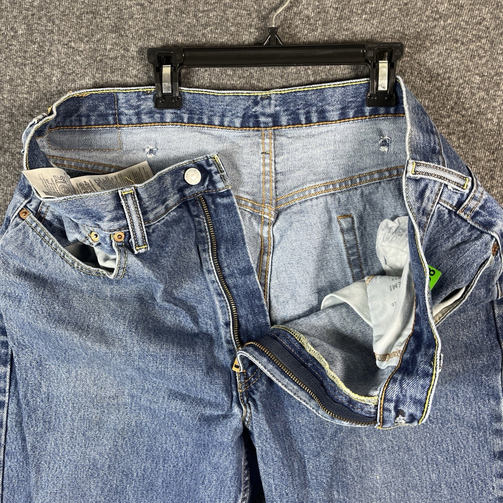 Levi's 550 Men's Relaxed Fit Jeans - Stonewash Blue (00550-4891)