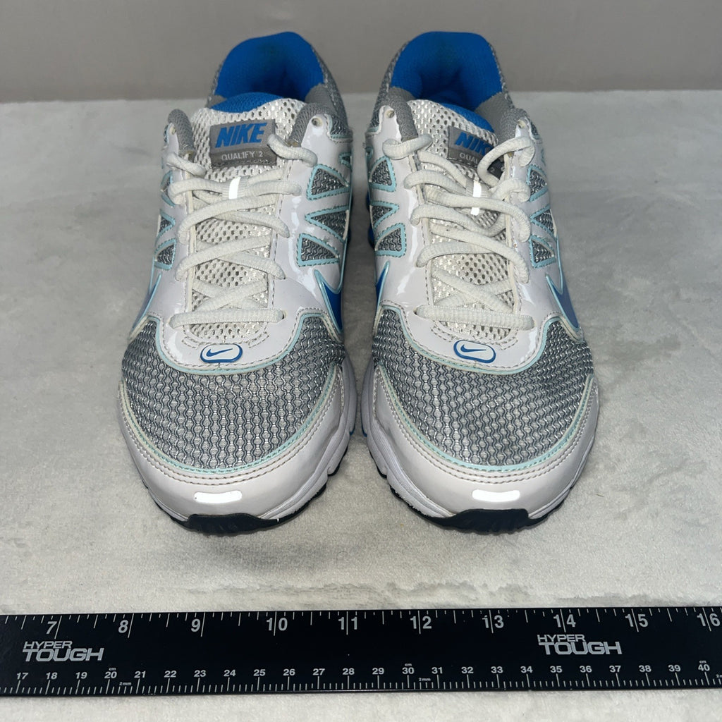 Size 6.5 - Nike Shox Qualify 2 White 2011