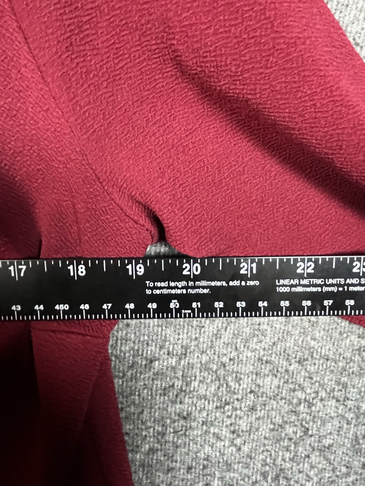 Boohoo Plus Waterfall Longline Cardigan in a dark red color M/L 