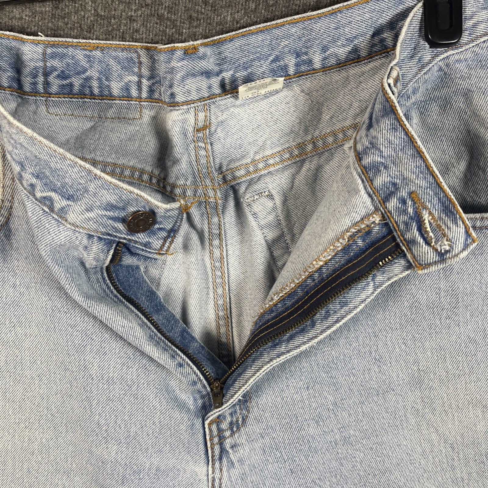Vintage Levi’s 504 Men’s Denim Jeans Blue 38x38 Regular Fit 5 Pockets 