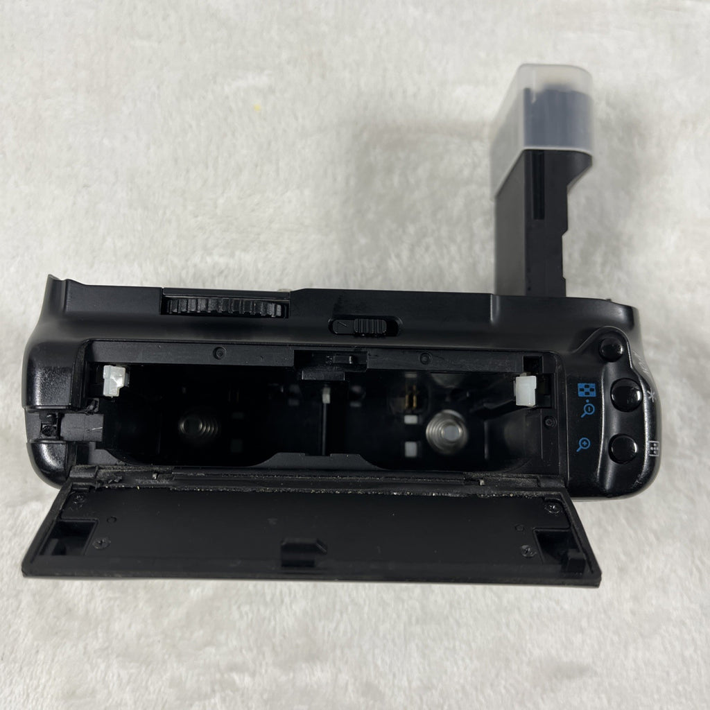 Zeikos ZE-CBG7D Battery Grip for Canon 7D - UNTESTED