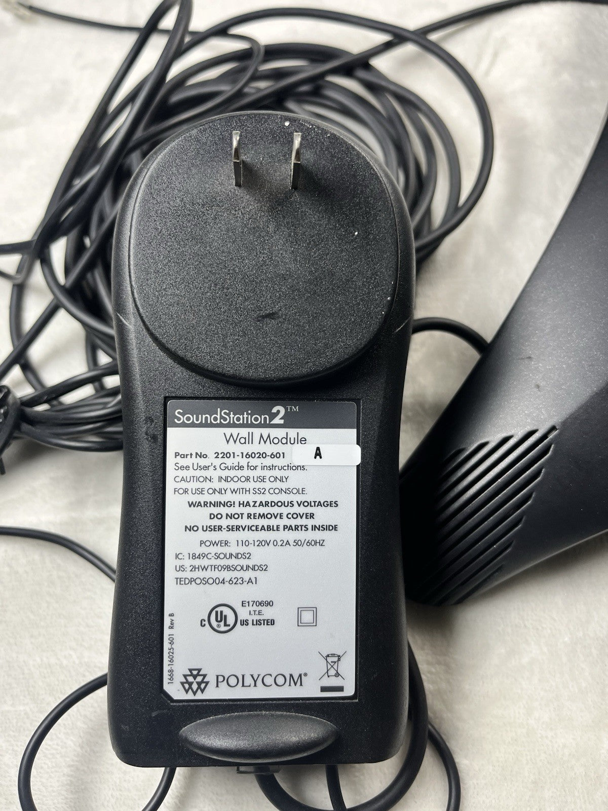 Polycom 2200-16200-001 SoundStation2 EX Display Analog Conference Phone