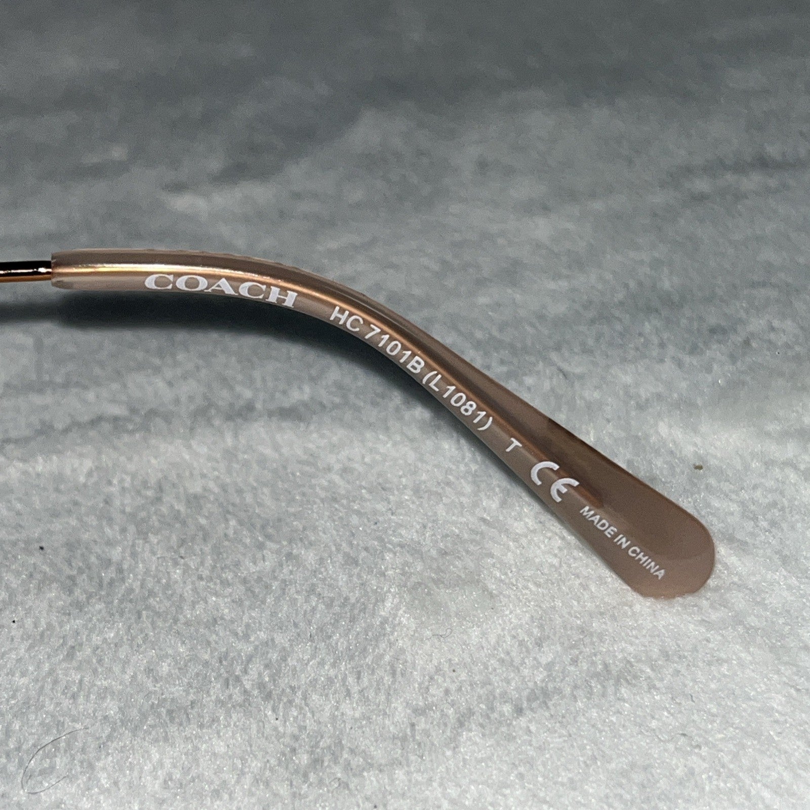 Coach Rose Gold L1081 HC7101B 933113 53-23-140 Oversized Sunglasses