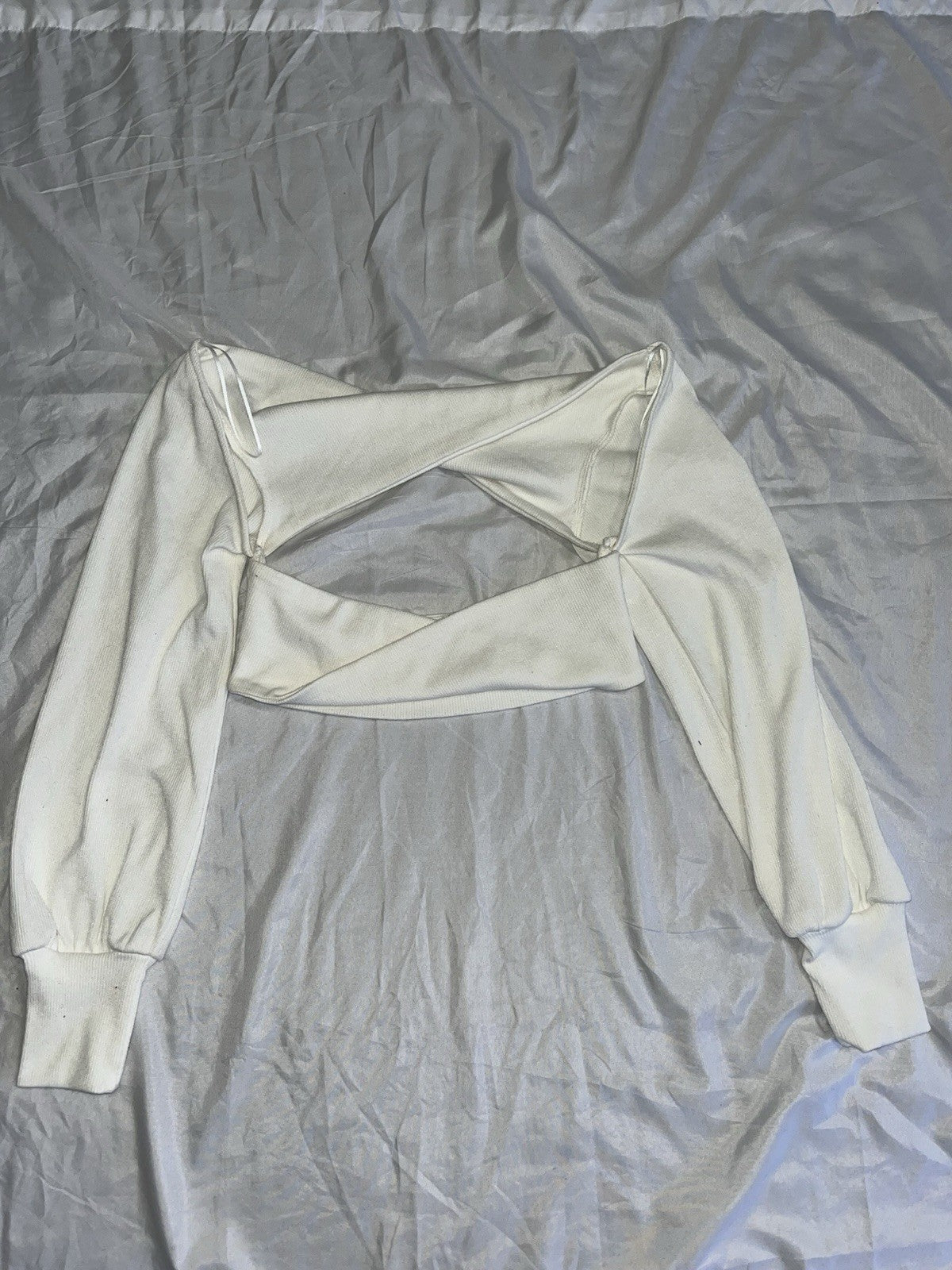 Women’s Long Sleeve Backless Top Medium White 