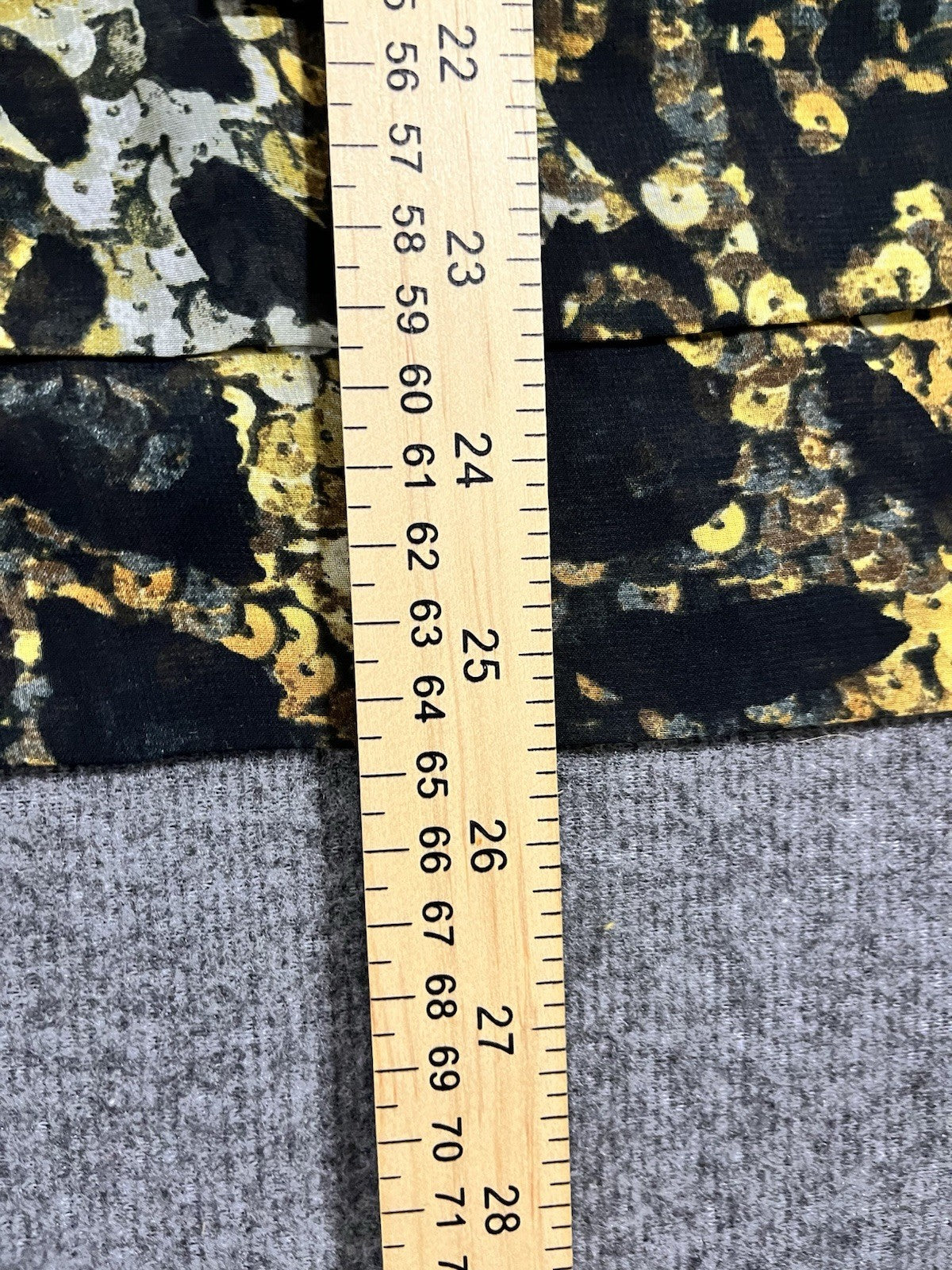 New &York Company  Short  Sleeve Loose Fitting Leopard Print Shirt Size Medium