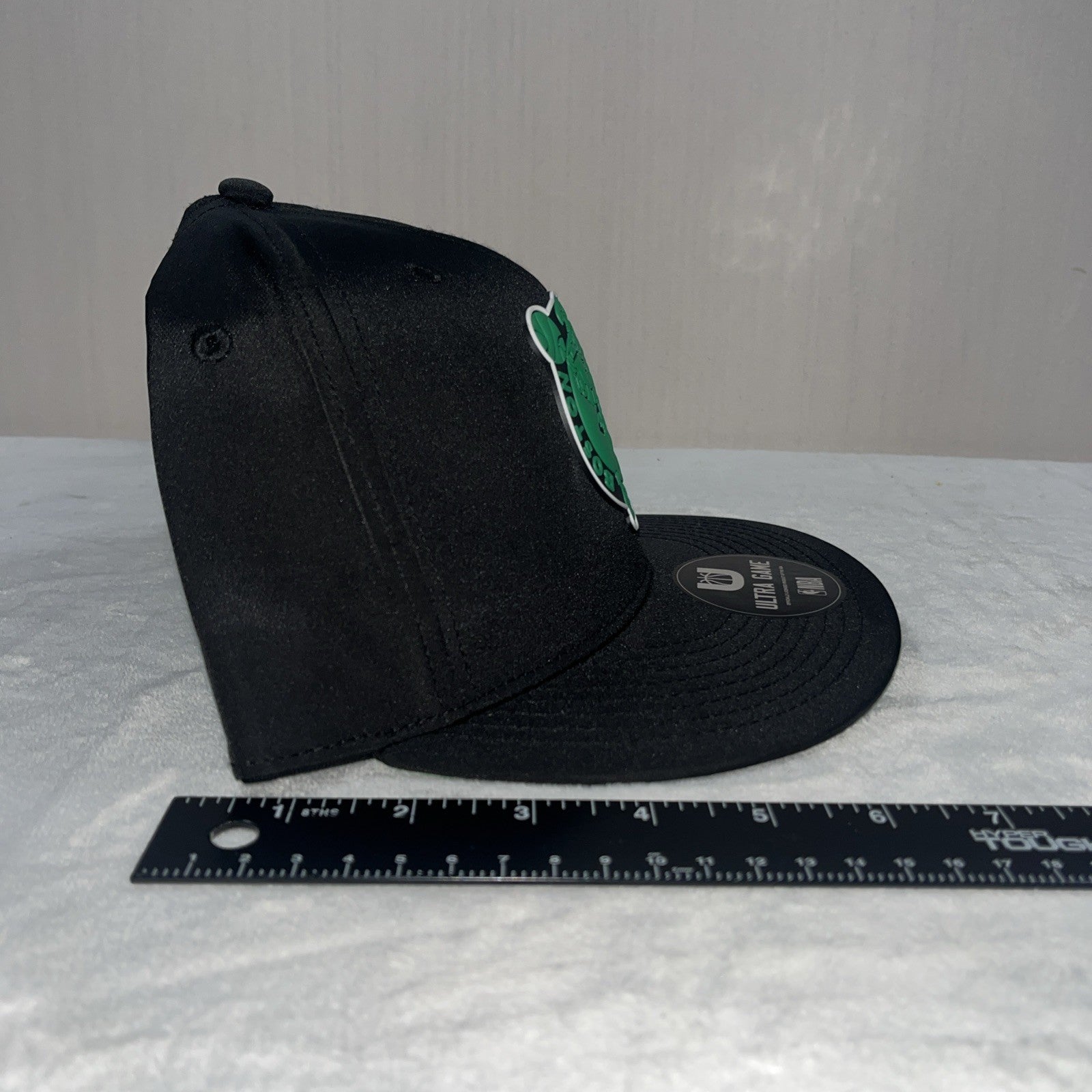 NEW Boston Celtics Ultra Game NBA One-Size Snapback Black Cap w/Green Logo
