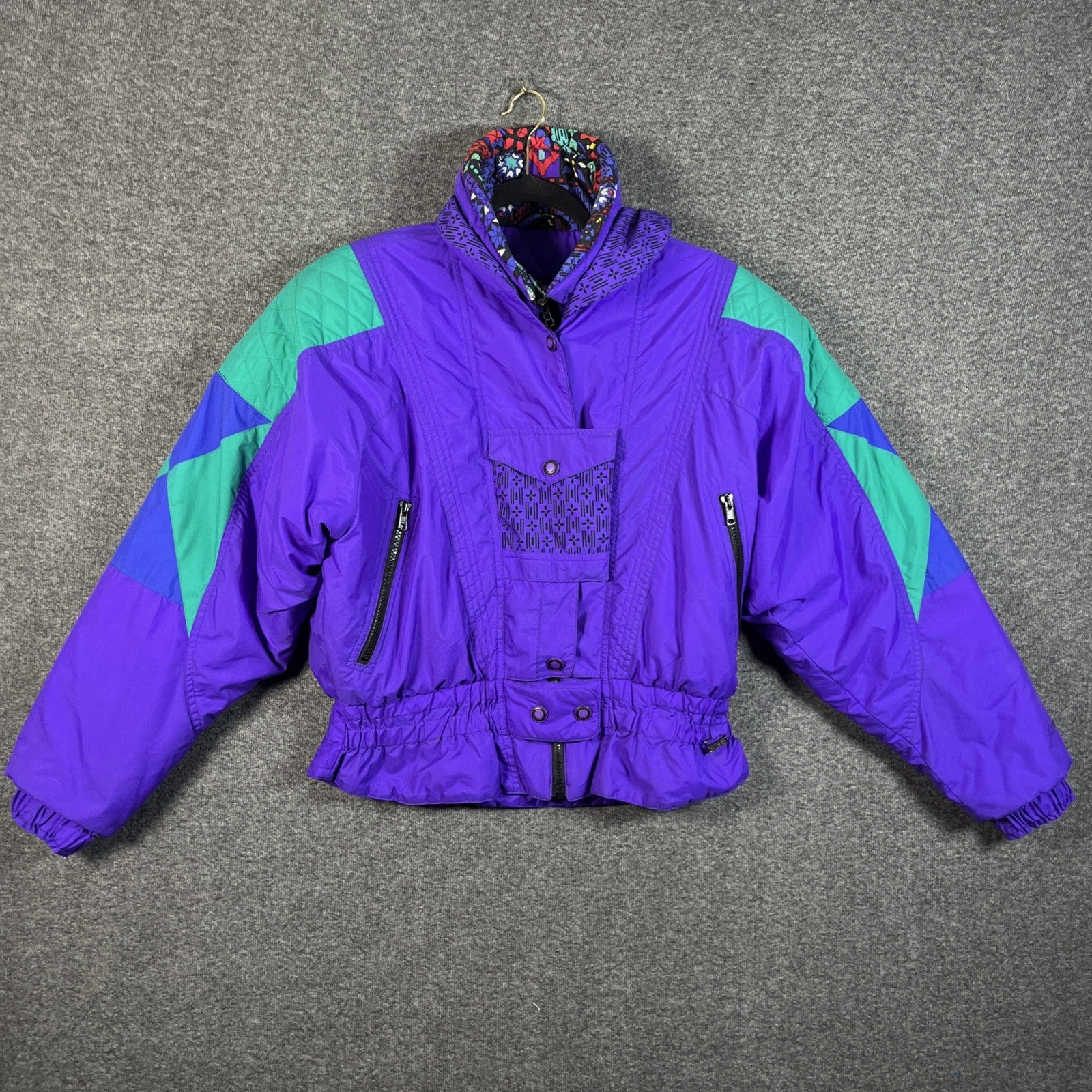 Edelweiss skiwear vintage 90s womens puffer jacket size M Zip Button Nylon 
