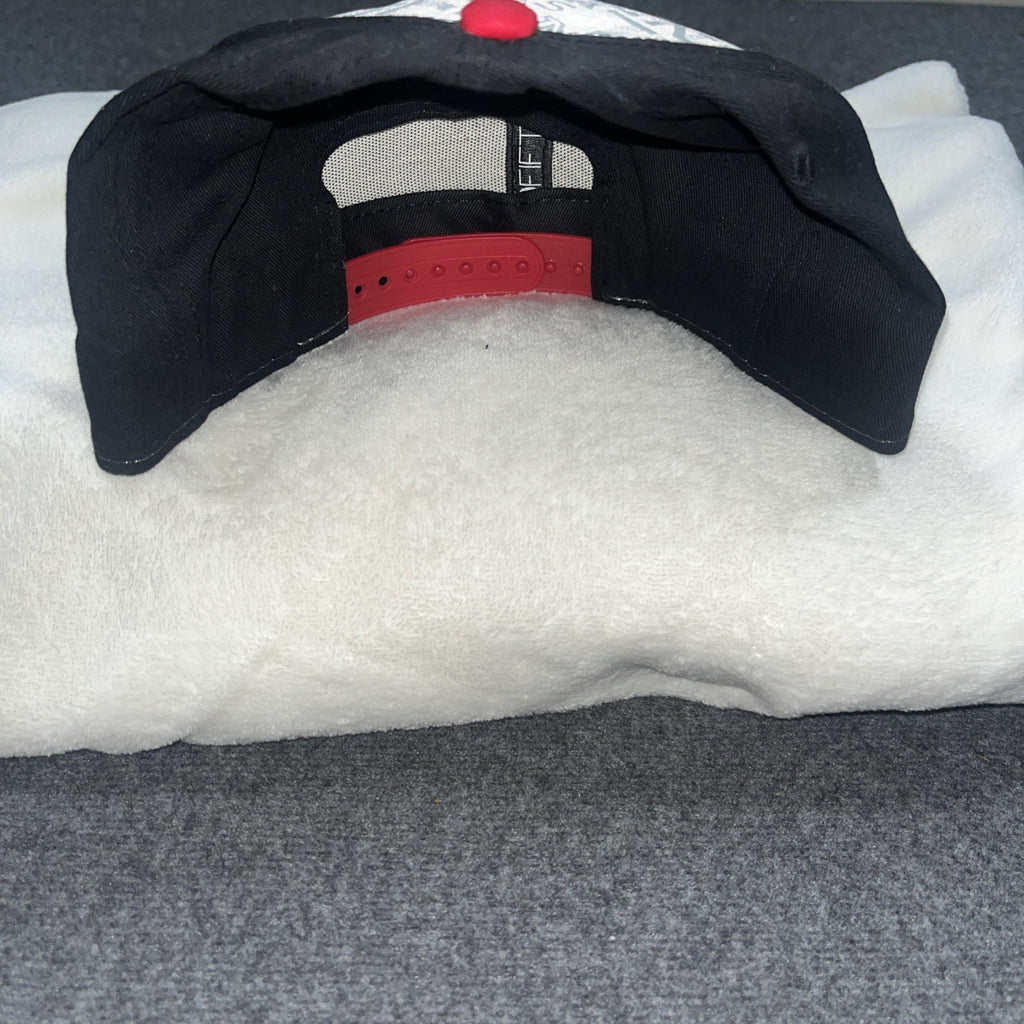 Atlanta Falcons 9Fifty Snapback Hat Cap NFL Red Black Gray Team Headwear MED-LG