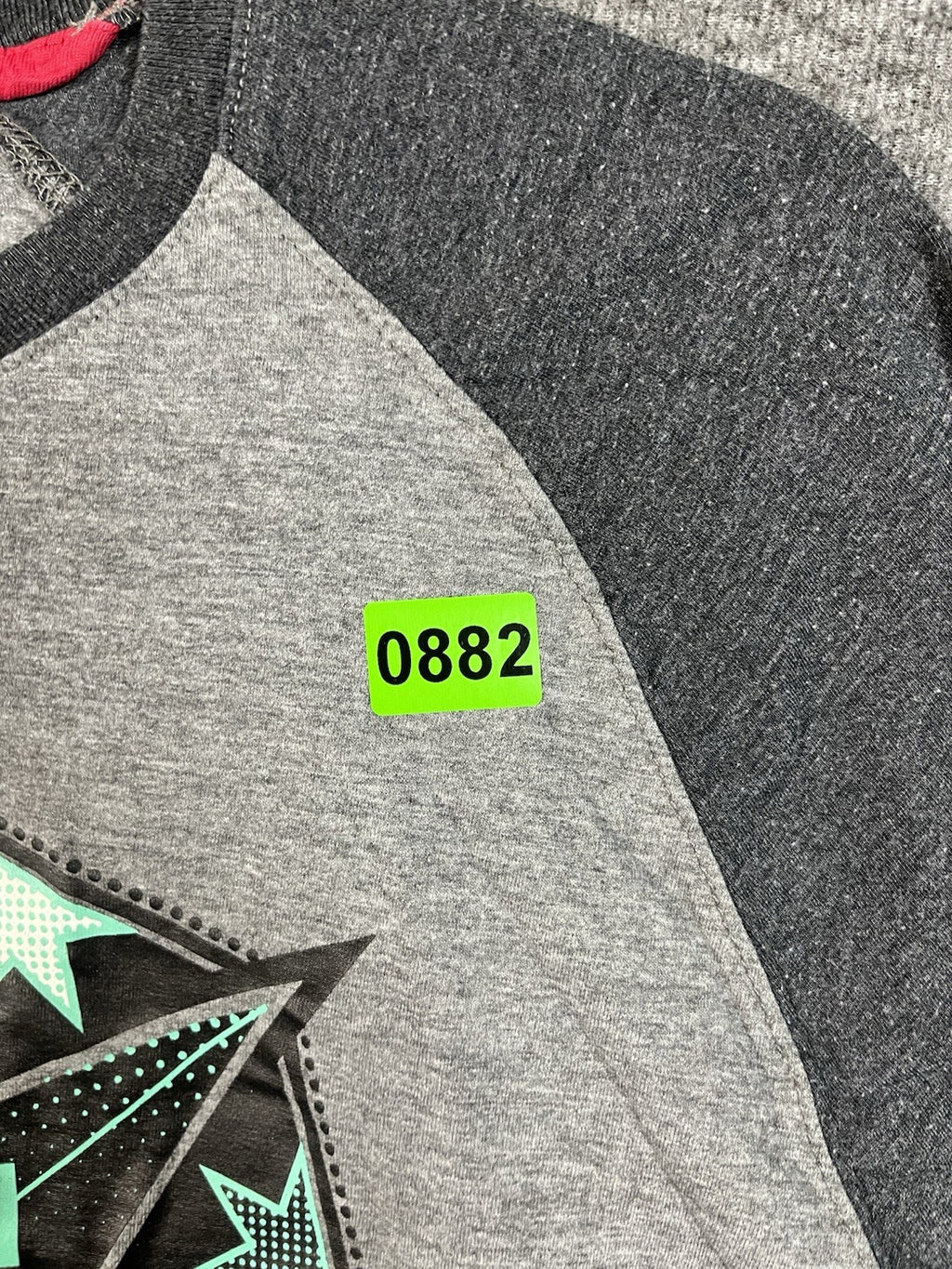 DC Men's Est MCMXCIV Graphic T-Shirt Gray Men’s XL 3/4 Sleeves 