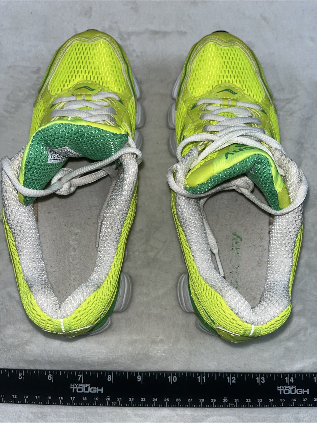Size 7 - Saucony Cohesion 12 Green