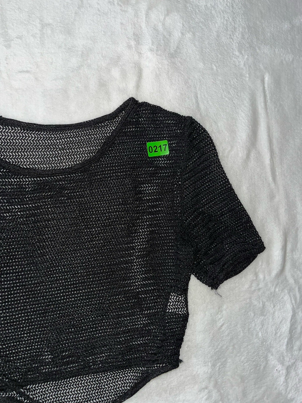 Women’s 2 Piece Mesh Top And Bottom Short Sleeve Shirt Size Small 