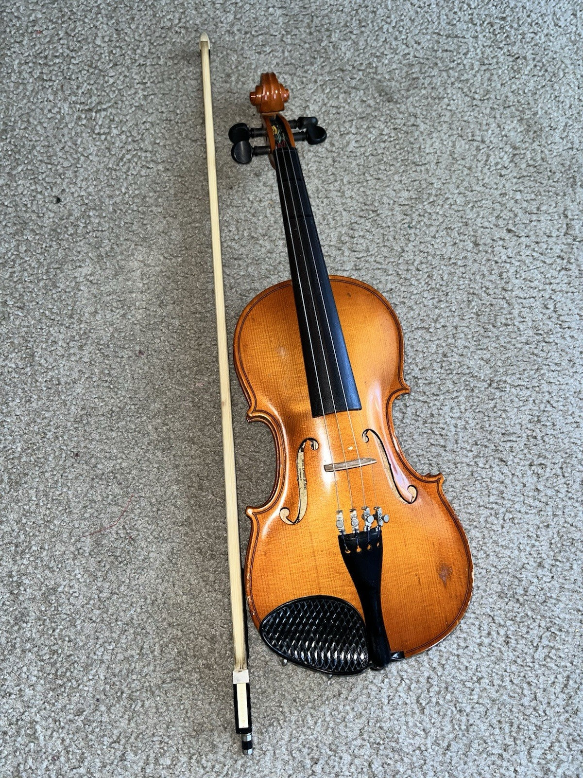 Lewis And Son Violin 3/4 With Bow And Case