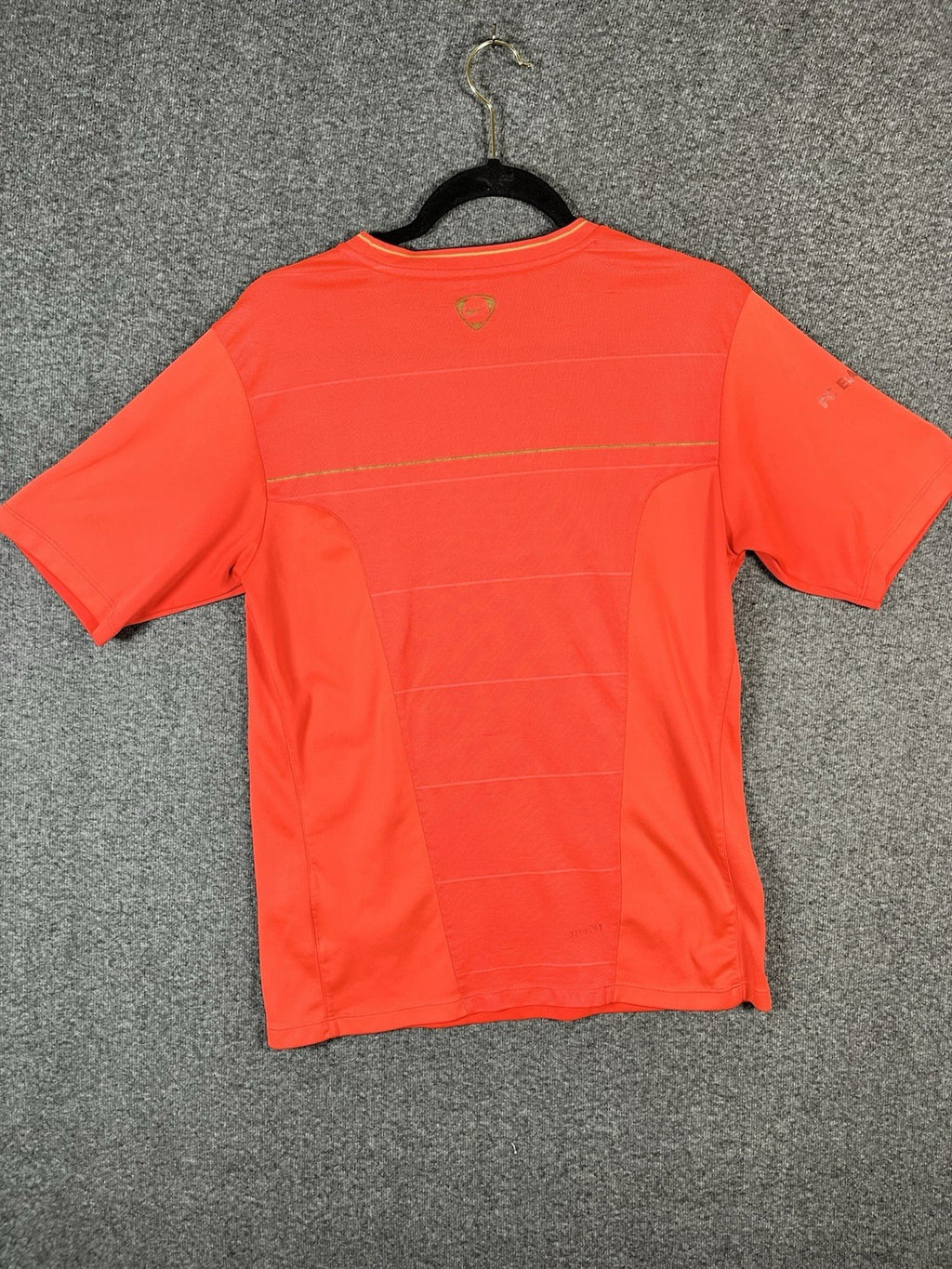 Nike Barcelona Soccer Jersey Men’s Medium Red 