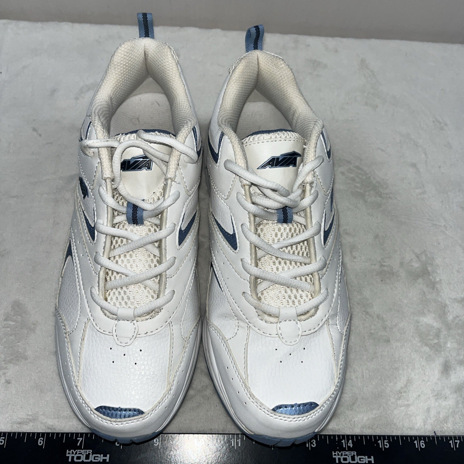 Avia Women’s Athletic Walking And Toning Shoes White Blue Size 8.5 