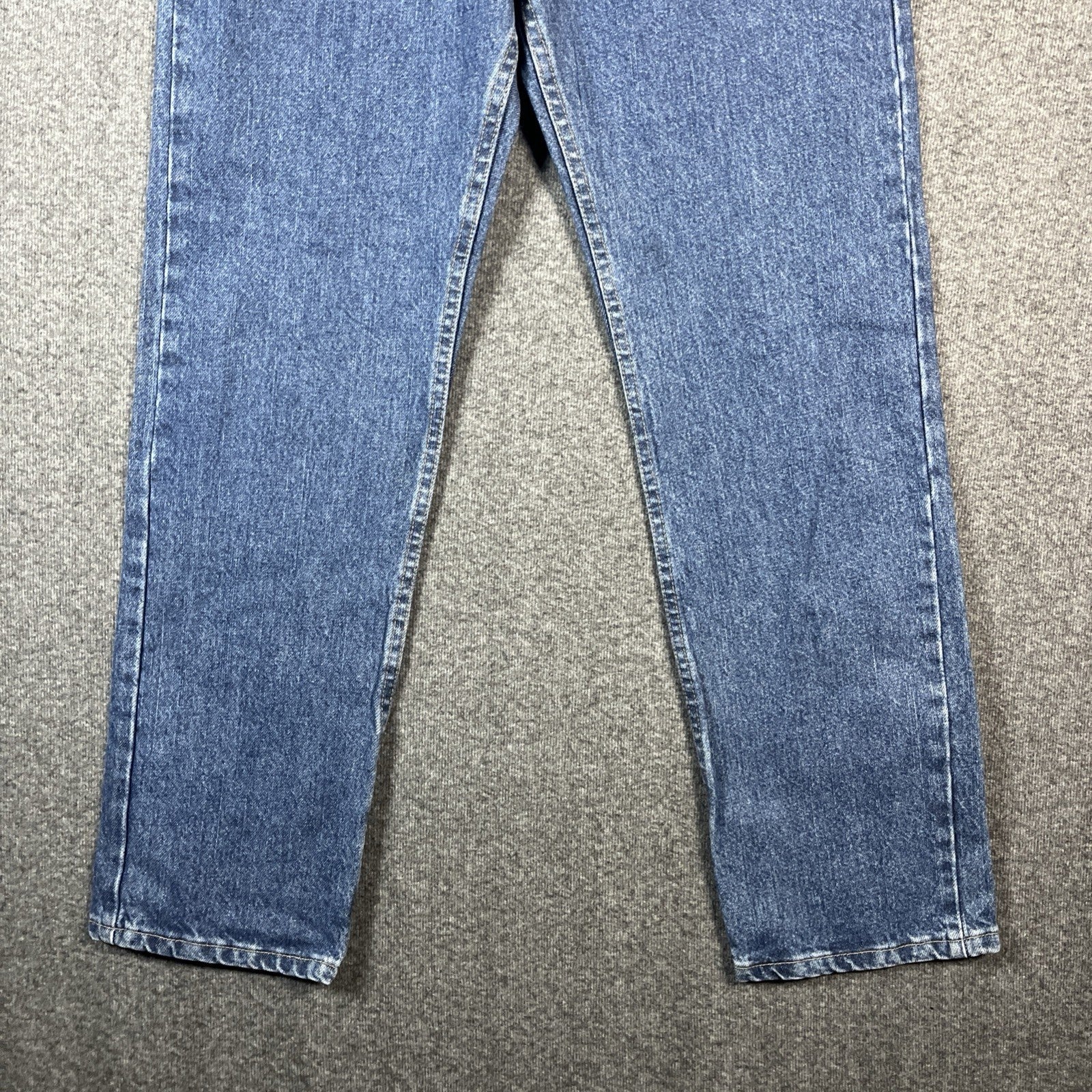 Wrangler premium denim men’s straight leg blue size 29×30 regular fit button zip