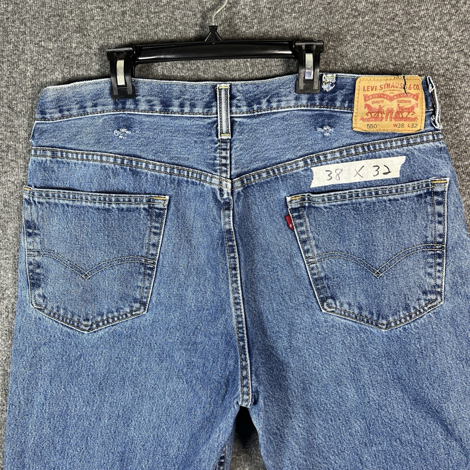 Levi's 550 Men's Relaxed Fit Jeans - Stonewash Blue (00550-4891)