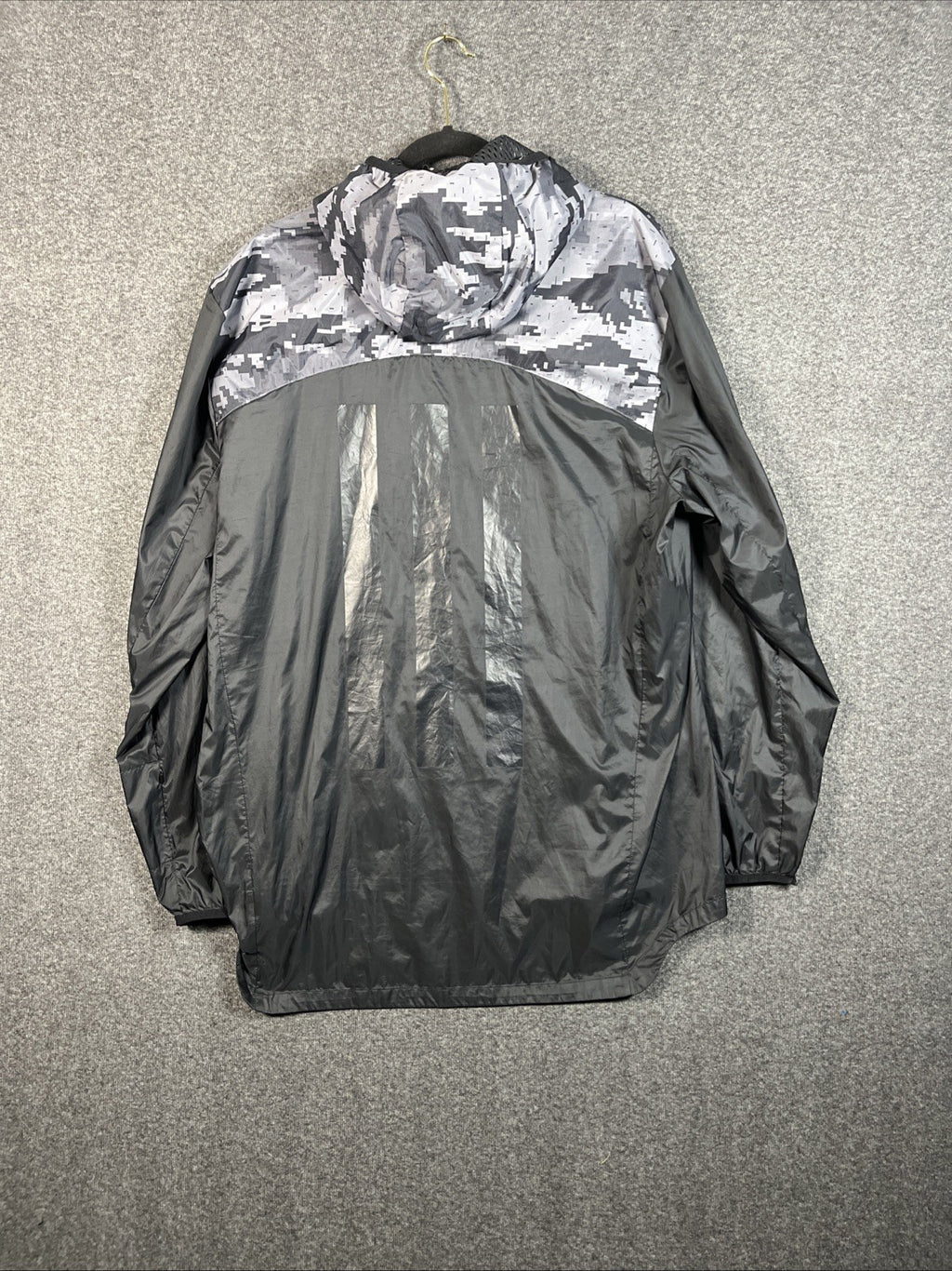 Adidas Soccer Tan ADV Windbreaker Camouflage Jacket 1/4 Zip Men’s XL Black 