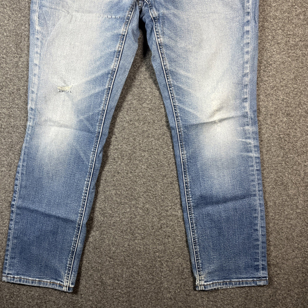 Levi’s 541 light blue denim jeans size 32×32 button zipper fly relaxed fit