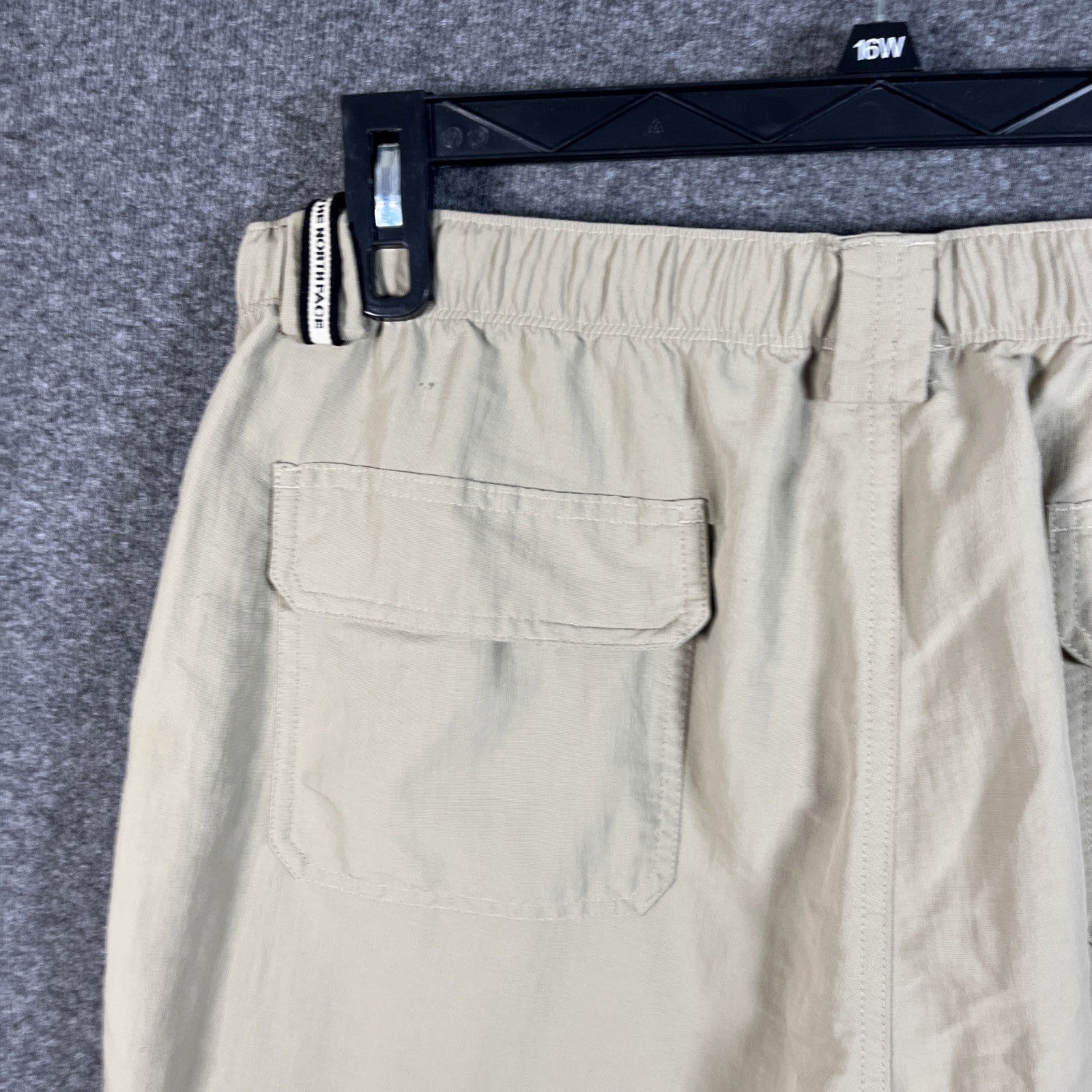 The North Face Tan Belted Nylon Convertible Hiking Cargo Pants/Short Men Size XL
