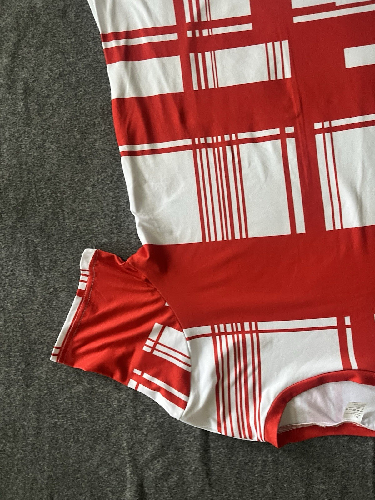 Women’s Blouse XL Red And White Striped Short Sleeve 