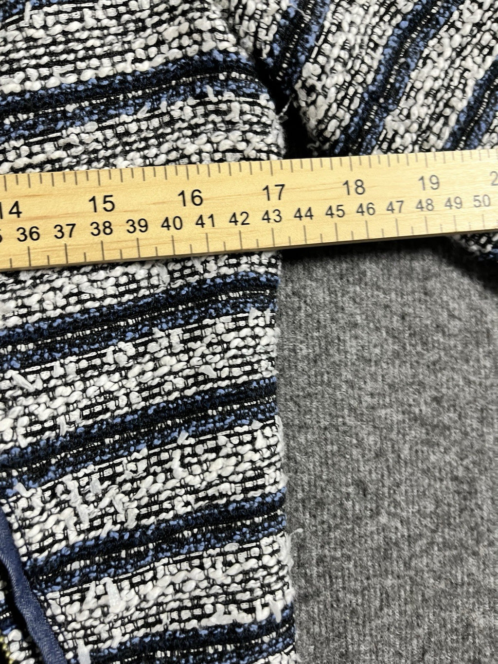 Ann Taylor Loft Blue Two Tone Striped Zip Front Blazer Jacket Collarless Size 2