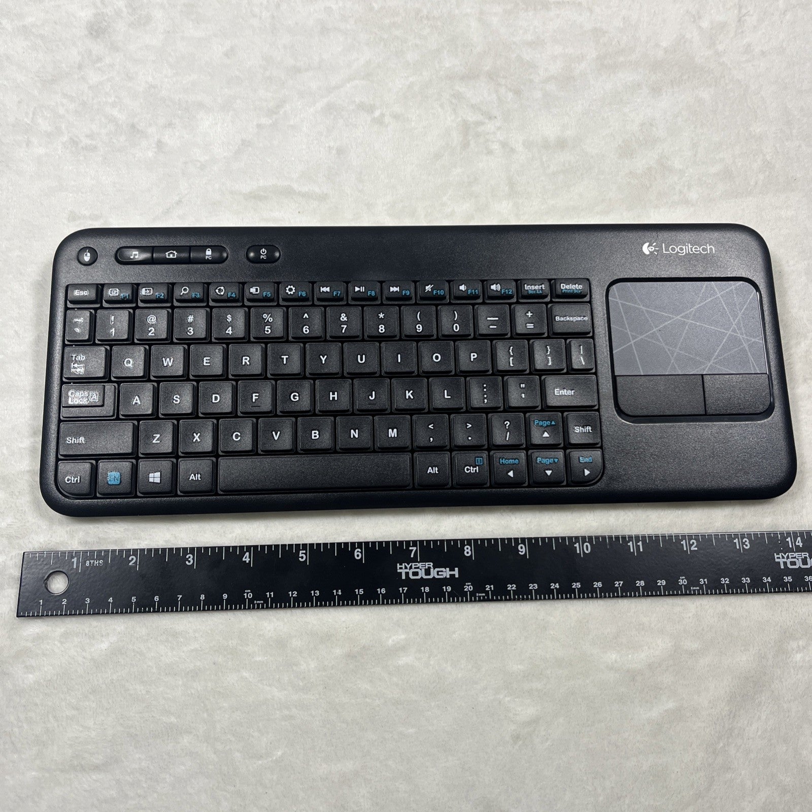 Logitech K400r Keyboard Black QWERTY untested Wireless Mouse Pad 