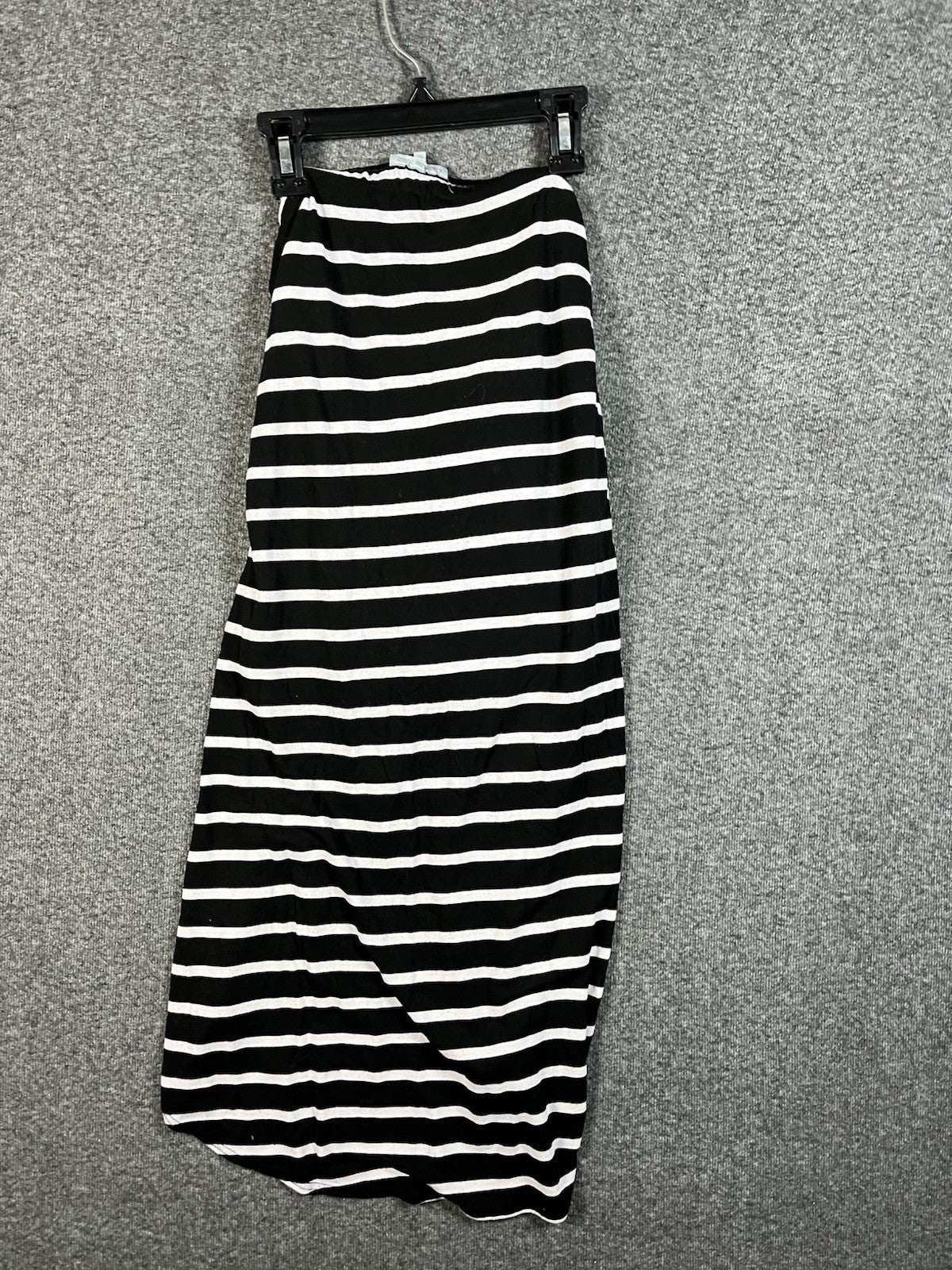 Charlotte Russe black and white knotted asymmetrical skirt Medium Women’s 