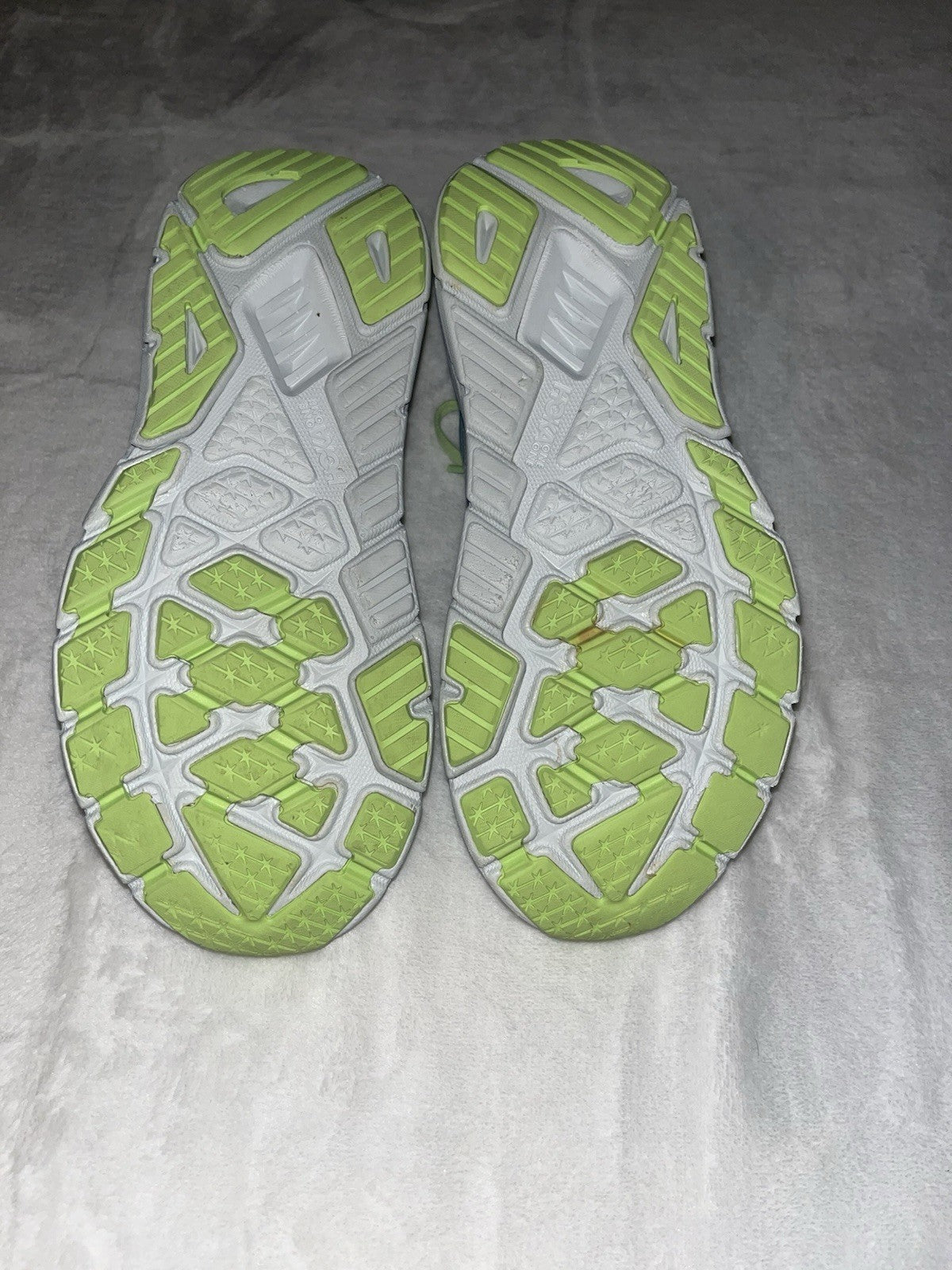 Size 7.5 - Hoka One One Arahi 7 Illusion Dusk W
