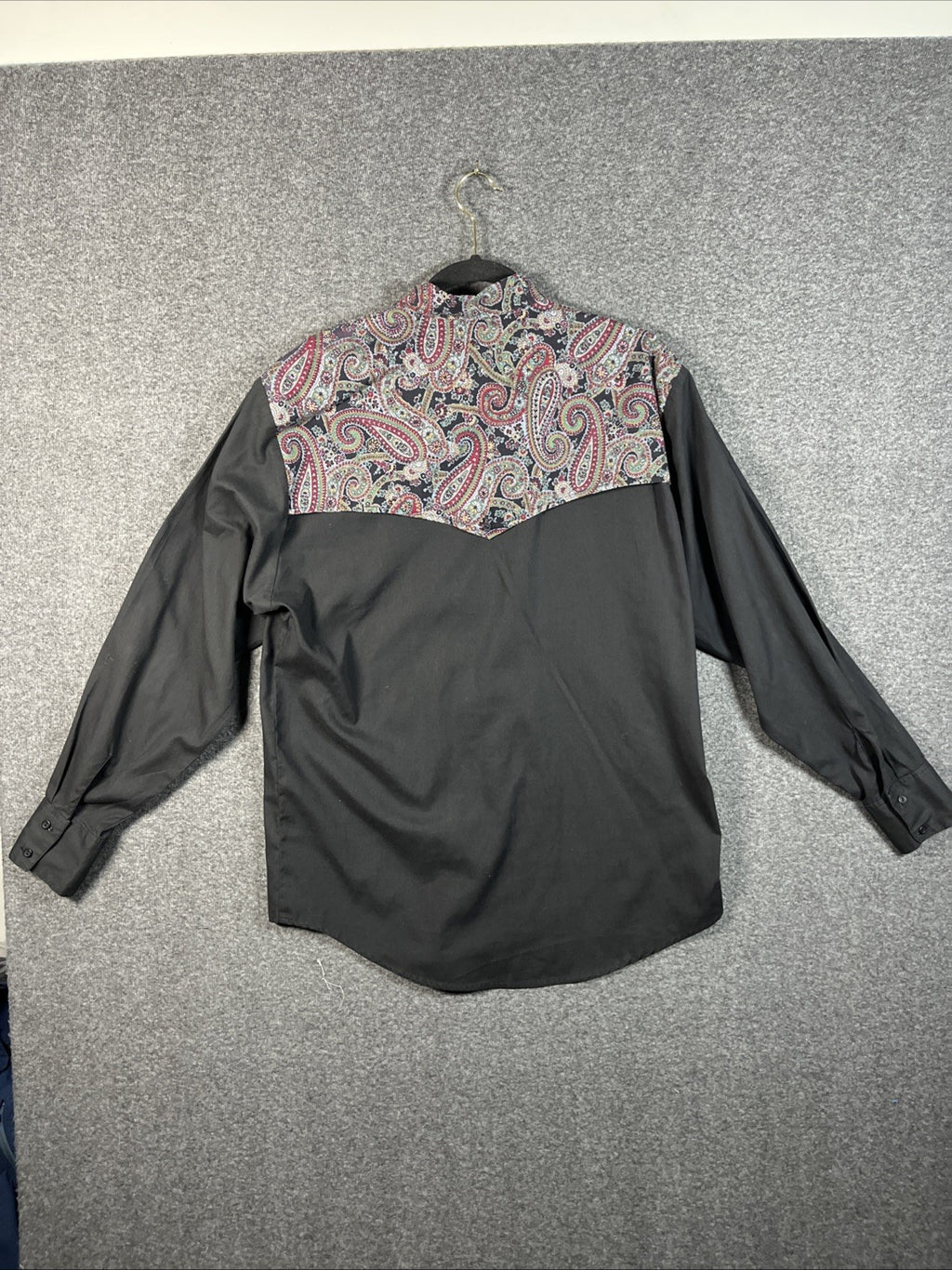 Steer West men's button-down Western shirt with a vibrant paisley pattern L Mens