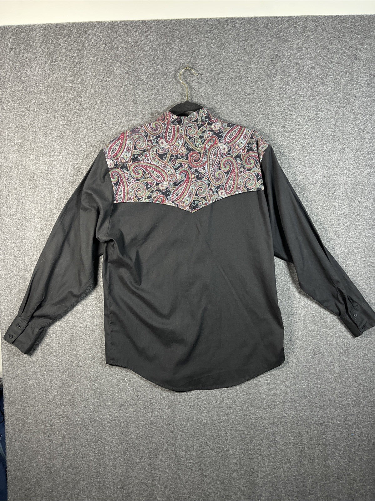 Steer West men's button-down Western shirt with a vibrant paisley pattern L Mens