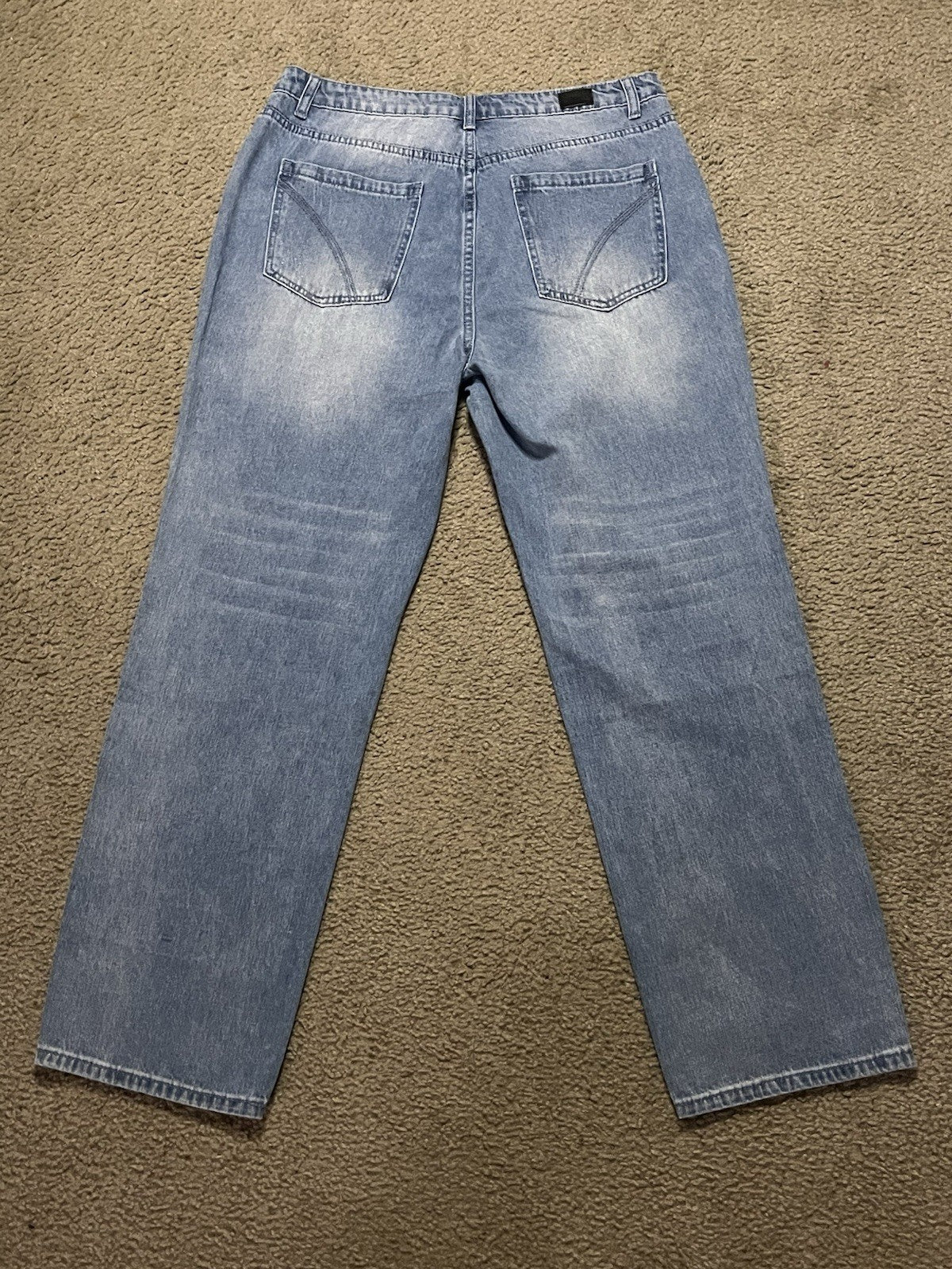 Flamingal Jeans Women’s Distressed Denim Buttons Size Large 