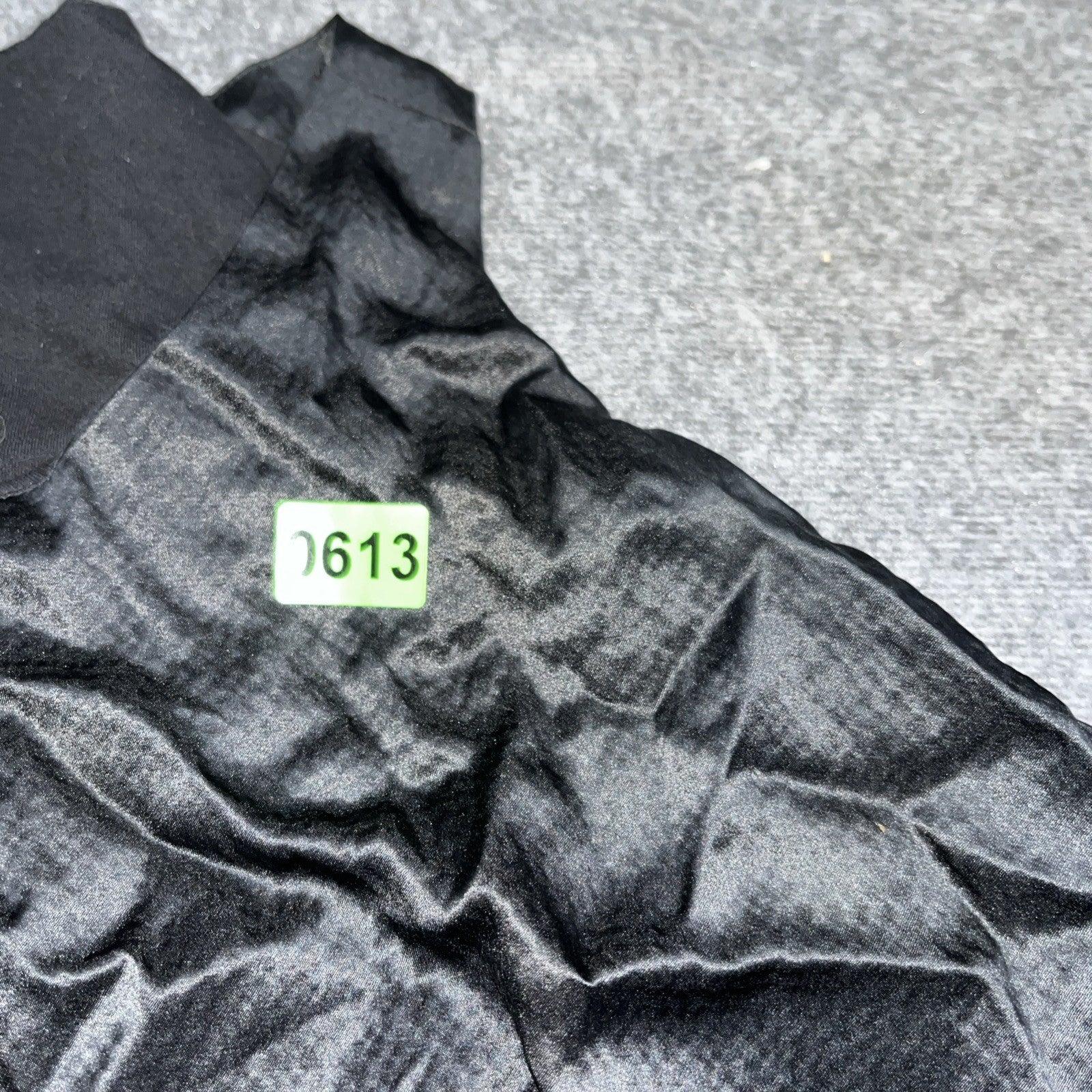 Bllack Noir Womens Tank Top Silk Blend Size Small Loose Fit Scoop Neck Pullover