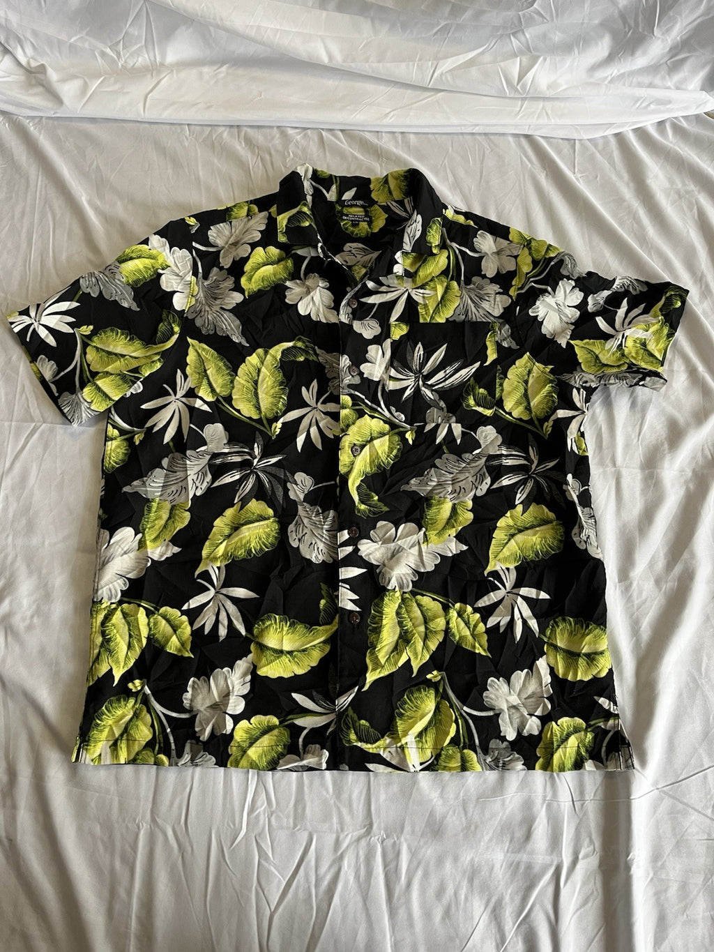 George Hawaiian Shirt Relaxed Fit Black And Green Men’s Floral Size Large 