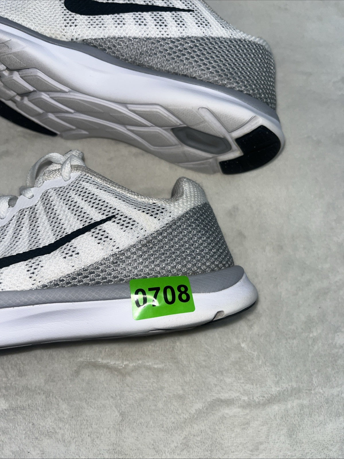 Size 8 - Nike In-Season TR 6 White W