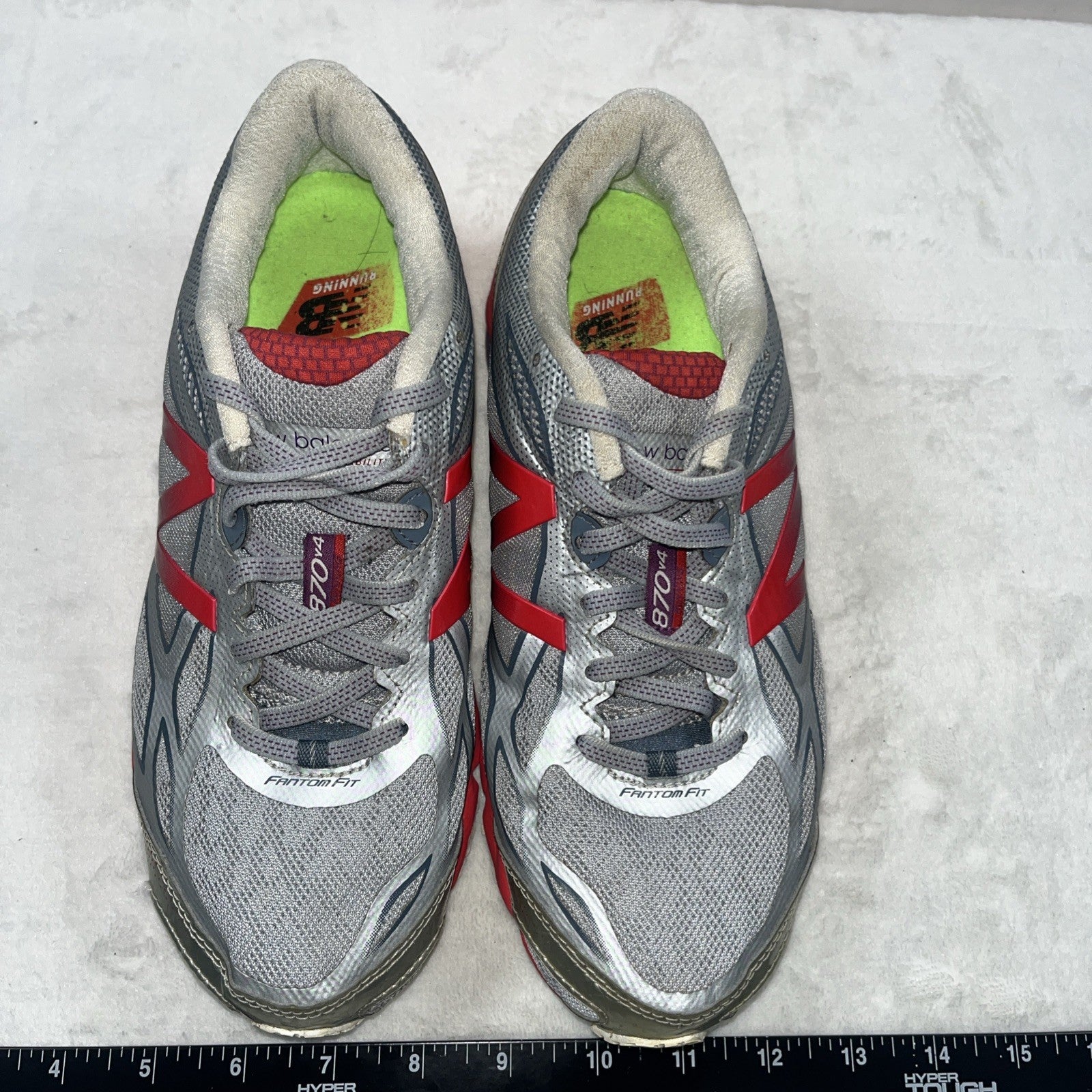 Size 8.5 - New Balance 870 Silver