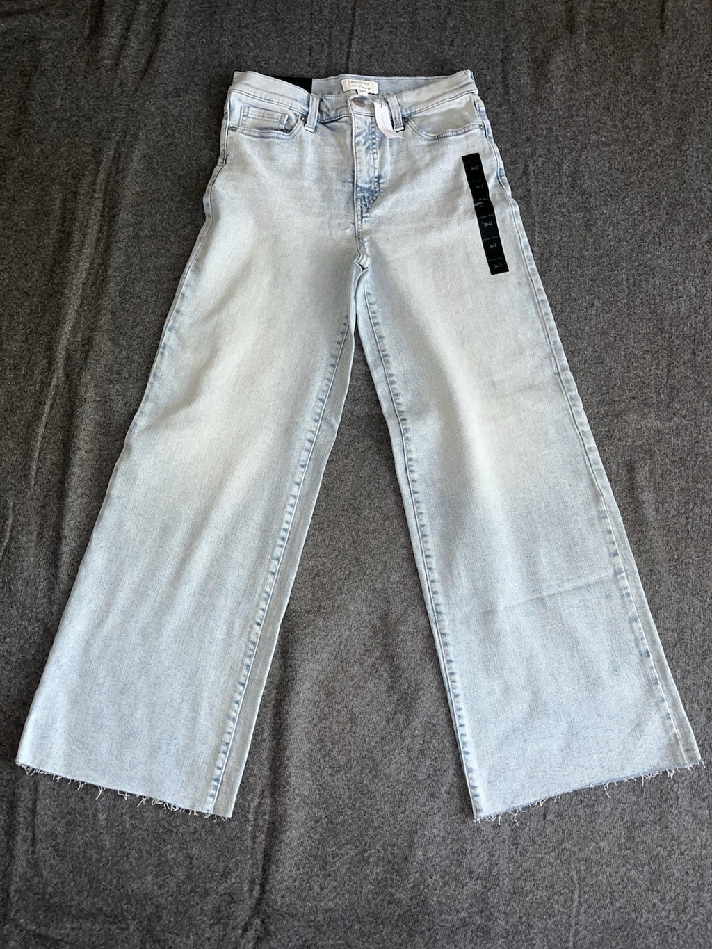 Banana Republic High-Rise Wide Leg Jeans Women’s 26/2 Stone Washed NWTs